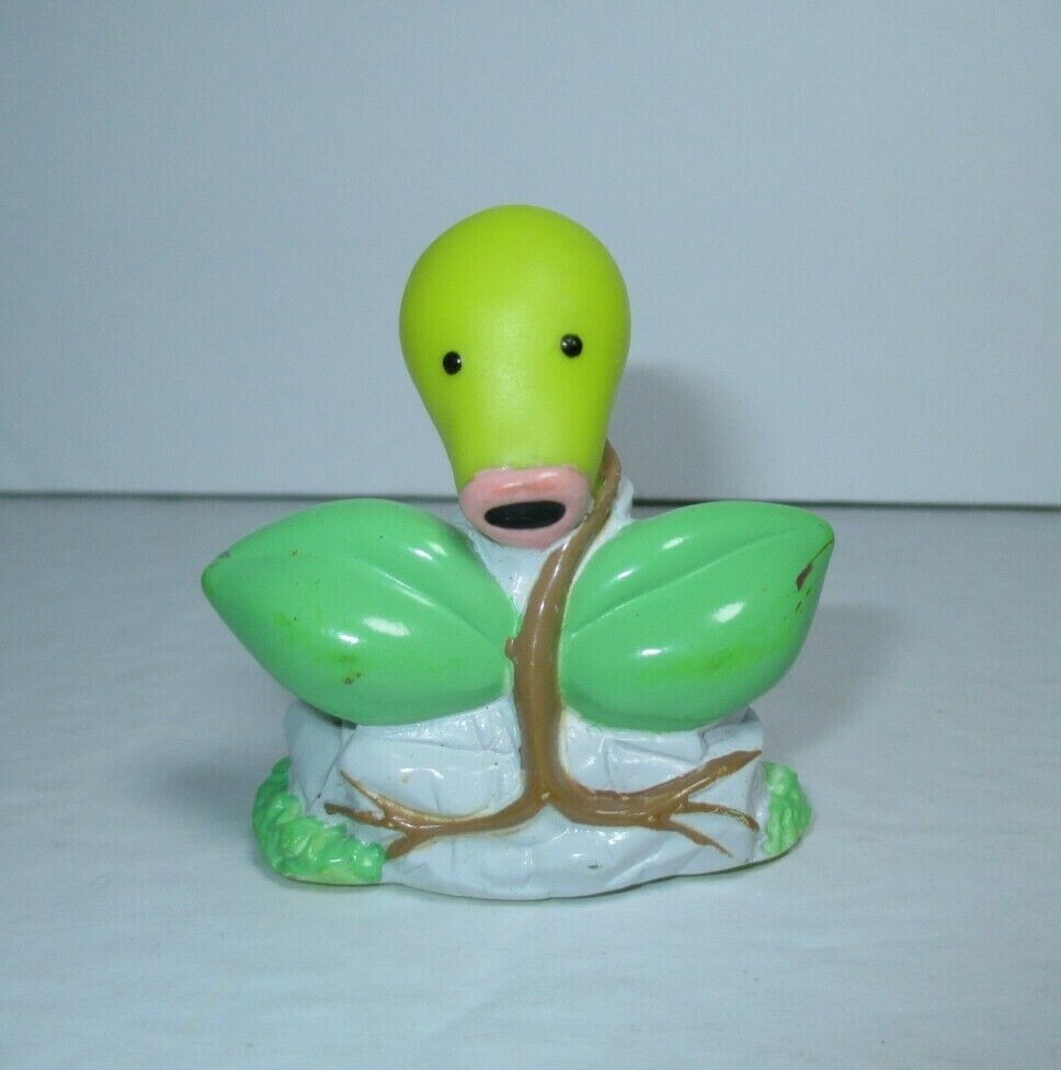 1997 Pokemon Finger Puppet Bellsprout #069 Figure Catch em All Nintendo Bandai 1
