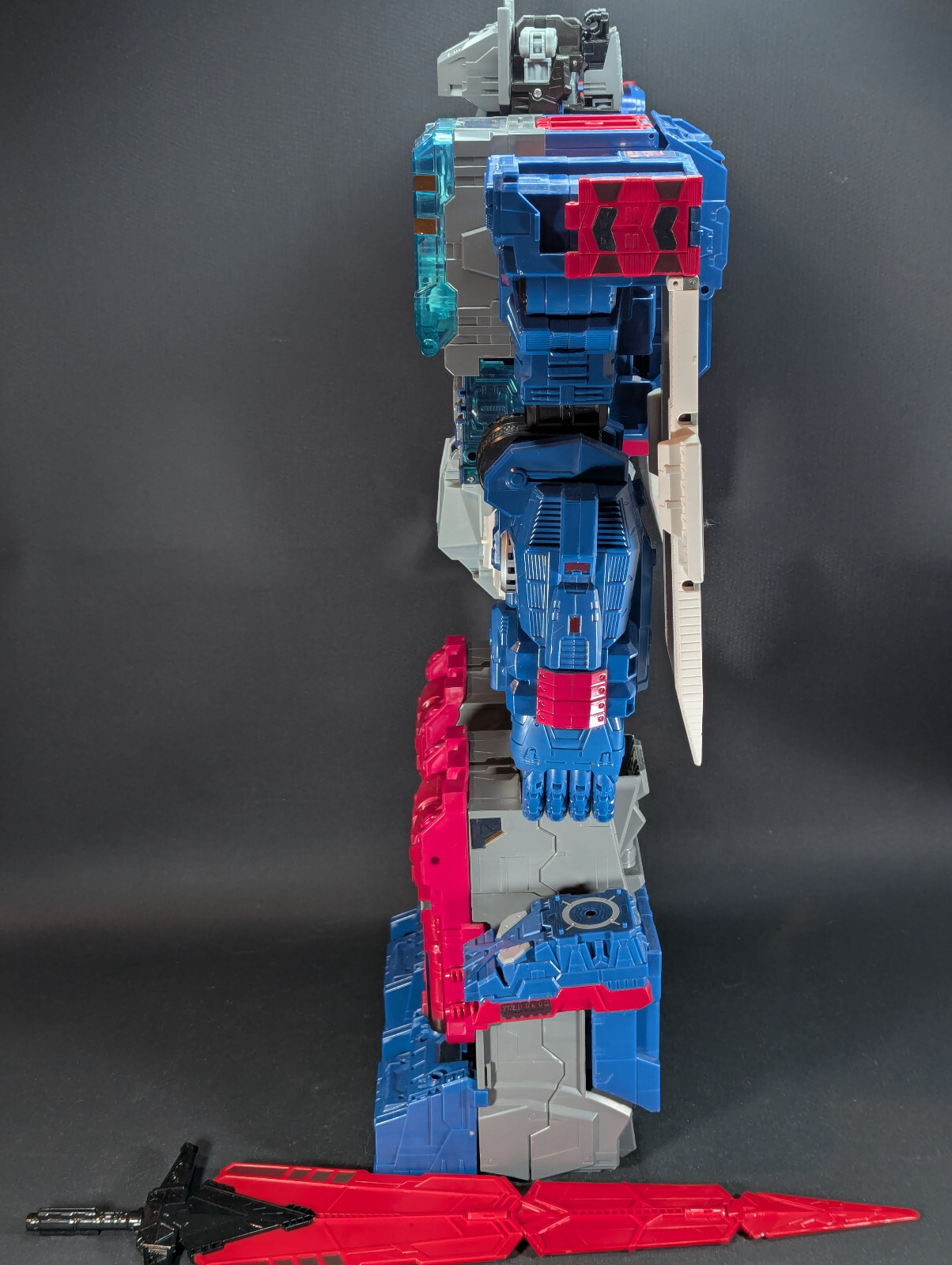 Transformers SDCC Titans Return Fortress Maximus complete Hasbro 2016