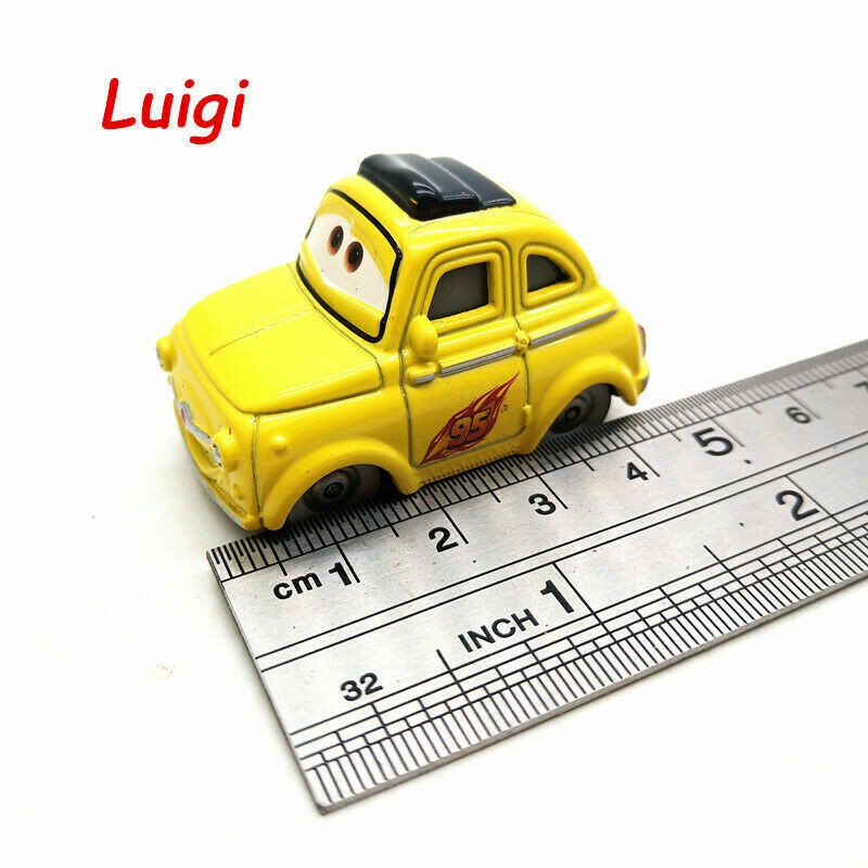 Disney Pixar Cars Diecast Vehicles Radiator Springs – McQueen Mater Sally King