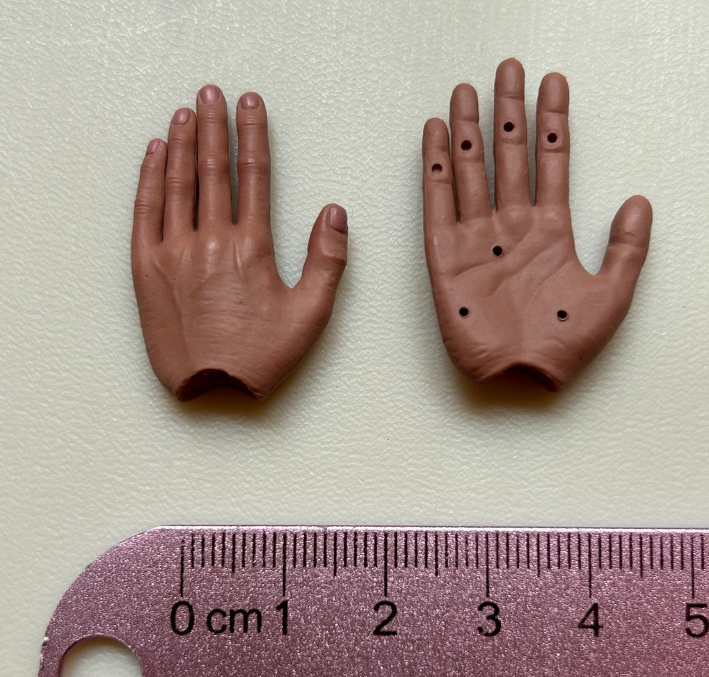1/6 Super Flexible Replacement Hands + Ring For 12&Prime; Male Figure PHICEN Hot Toys