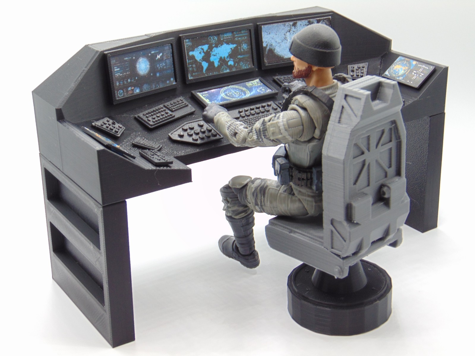 Custom 1:18 Computer Operator Control Station Set for eBay Buyer ID darthviard