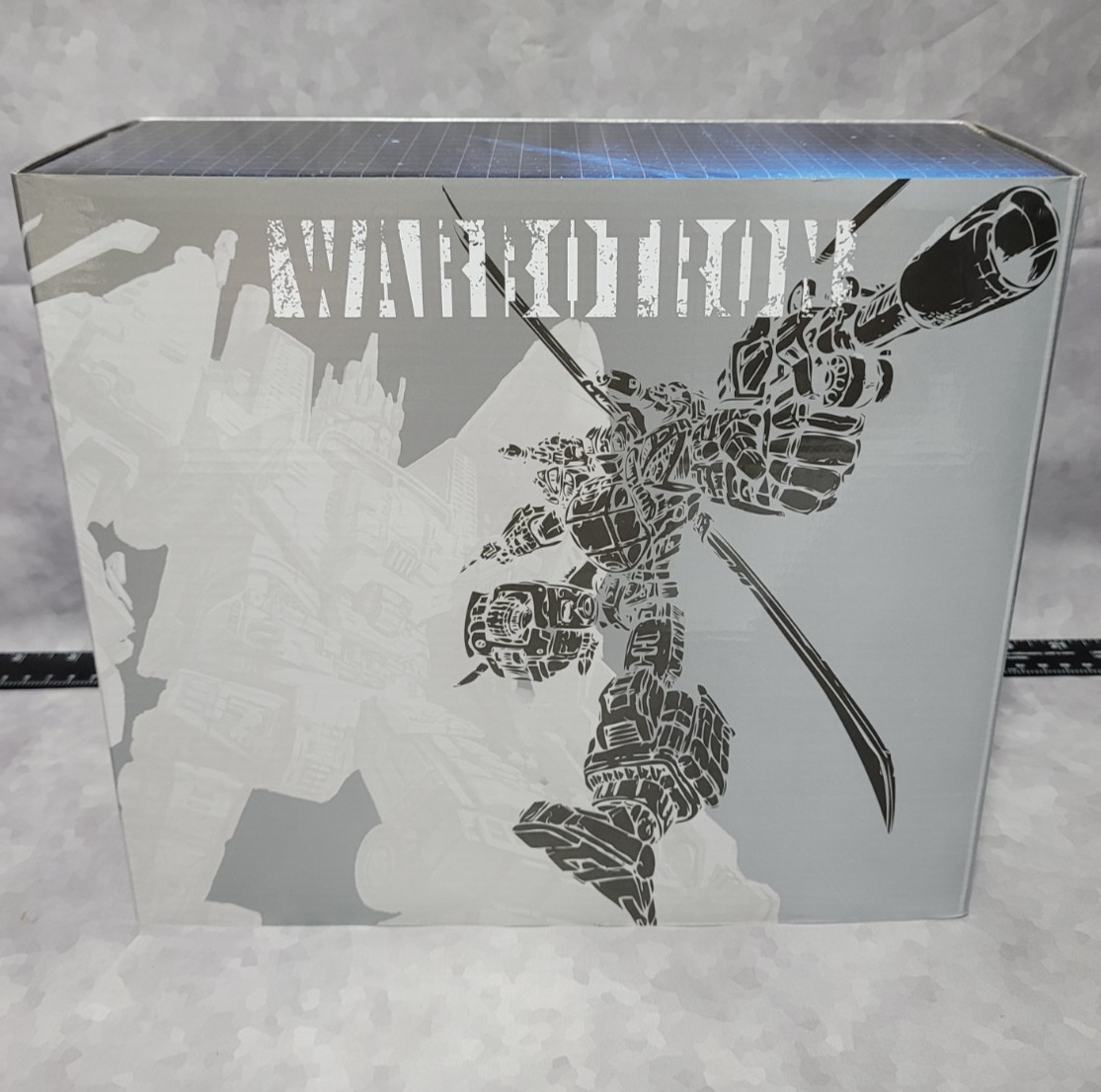 Warbotron WB01-D Whirlwind figure – complete with box and sleeve