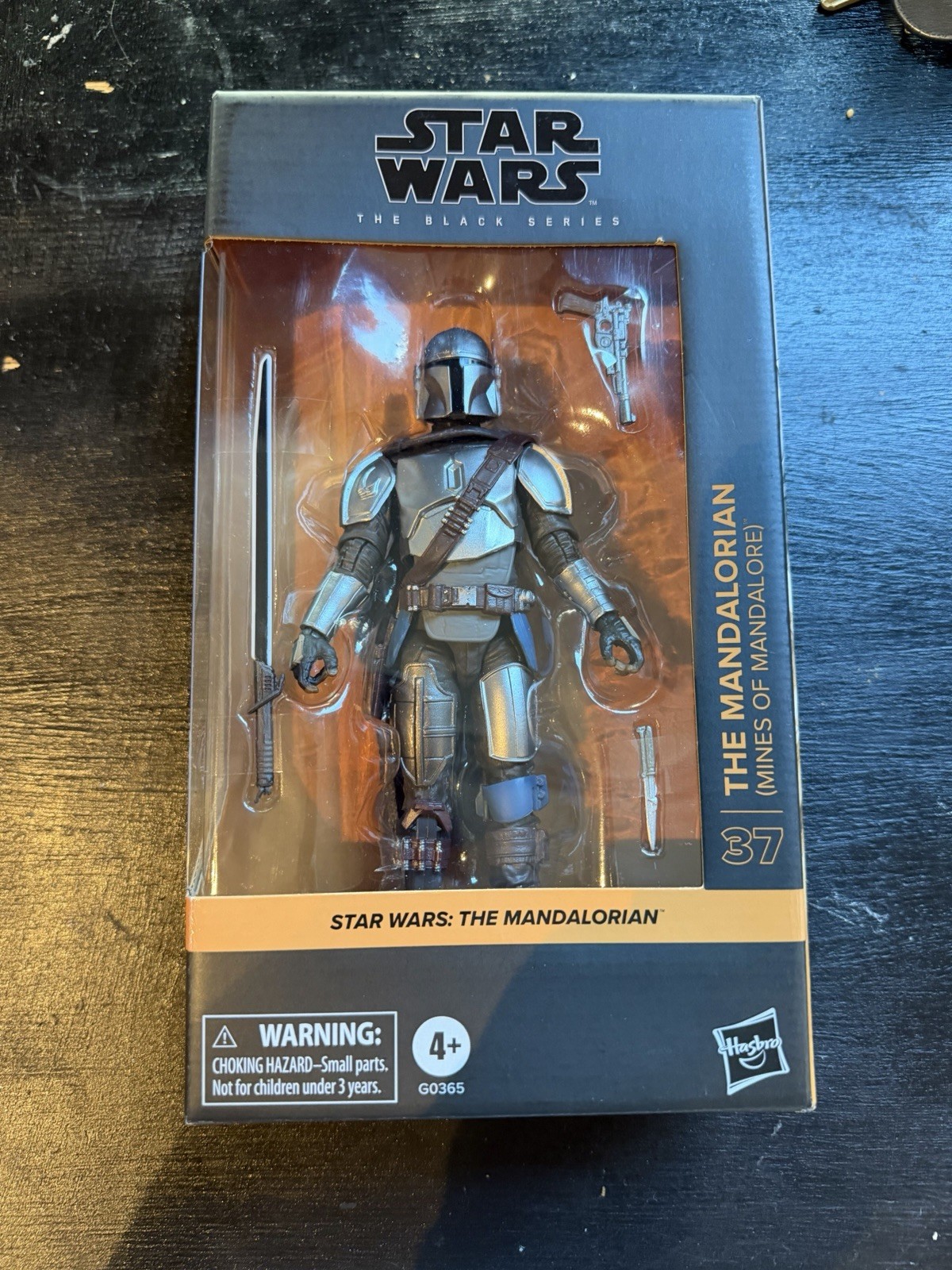 Star Wars Black Series The Mandalorian Mines of Mandalore w/ Darksaber 6&Prime; Figure