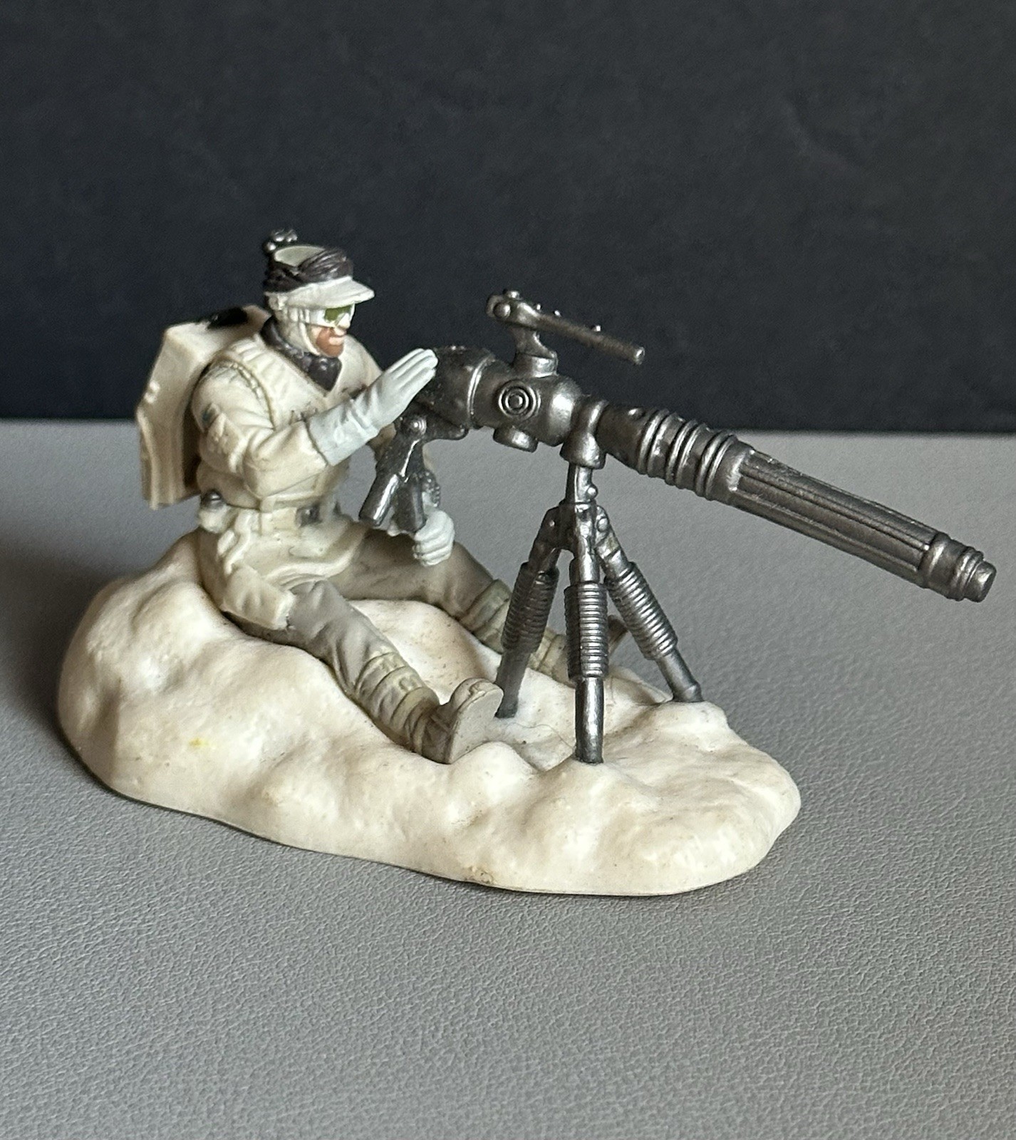 2006 Star Wars Mini Miniature Hoth Rebel Figure Hasbro Collectible
