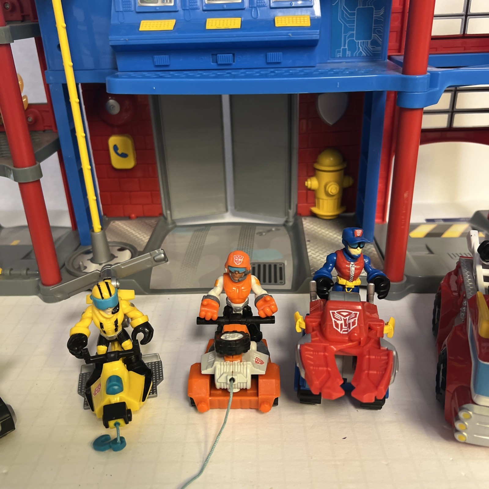 Huge Hasbro Rescue Bots Transformers Assortment Firehouse Minifigures Tools NICE