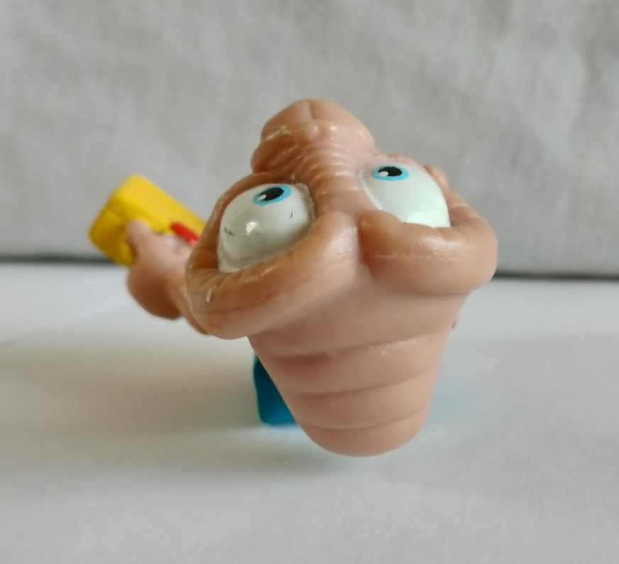 1988 ET Extra Terrestrial Back To School Student Applause Toy Figure