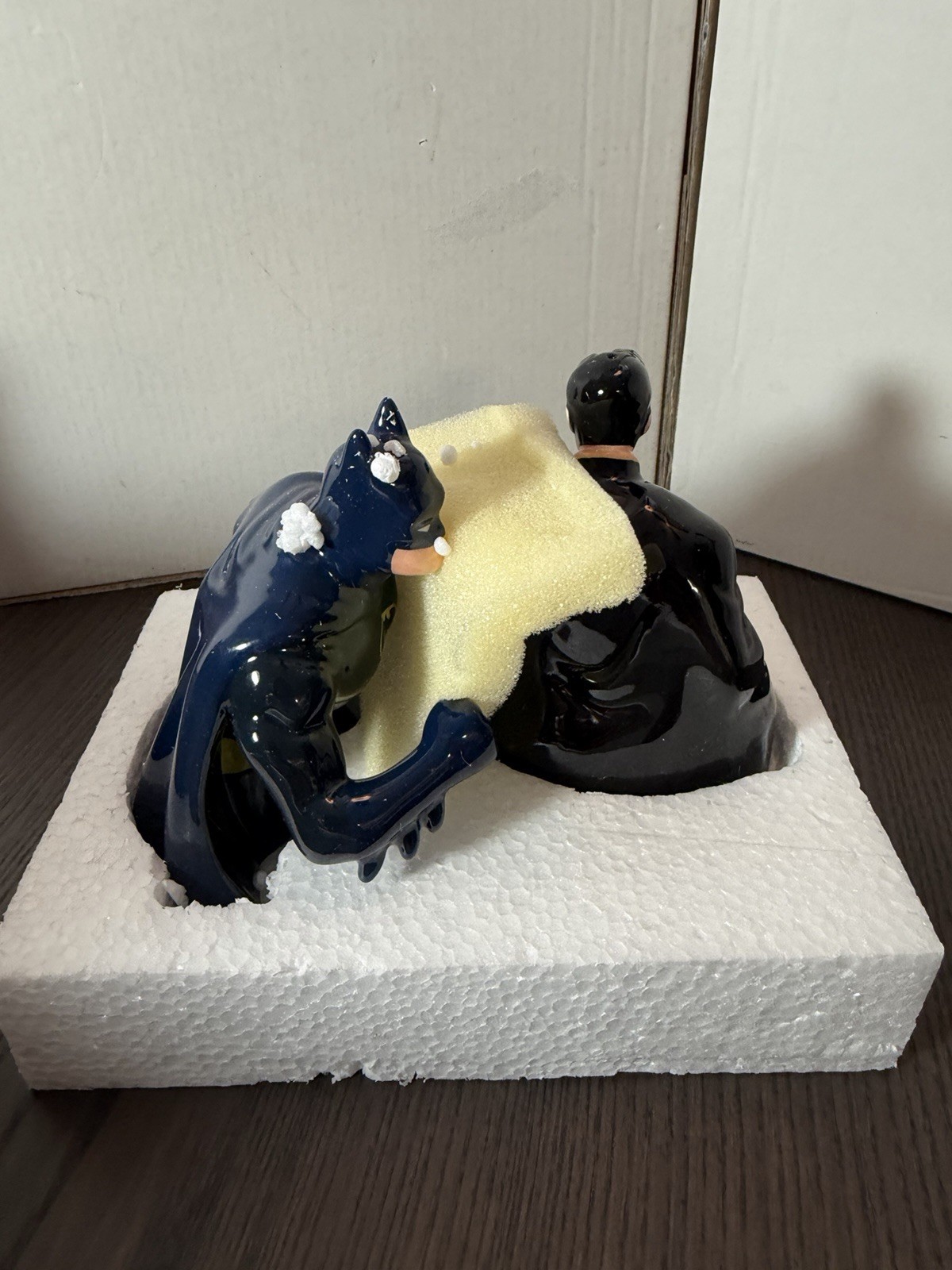 Warner Bros Studio Store Batman Salt & Pepper Shakers (See Photos)