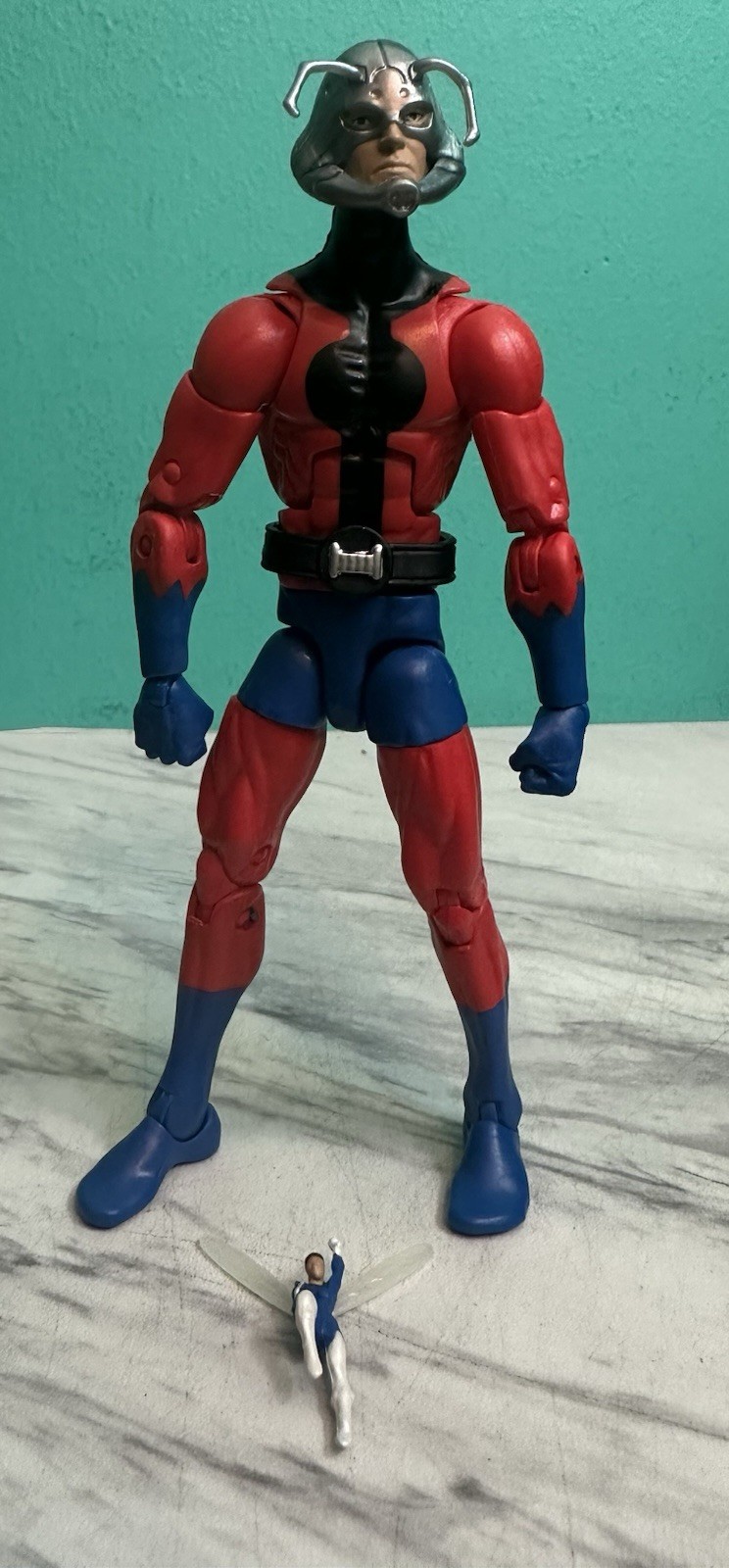 Marvel Legends Ant-Man Retro Carded 6” Action Figure with Mini Wasp Complete