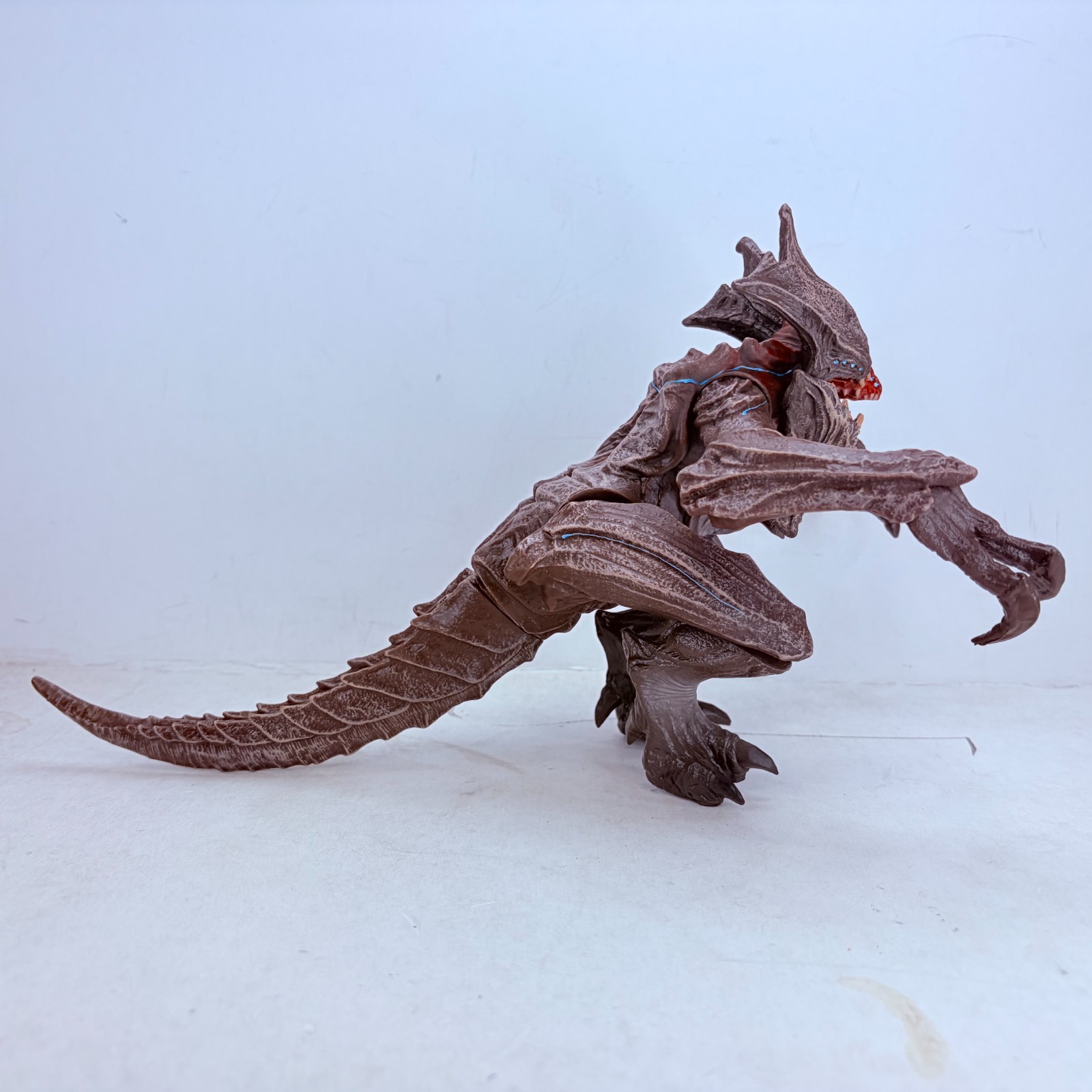 Pacific Rim Sofvi Spirits Raijin Mega Kaiju Monster 7&Prime; Height Action Figure Toy