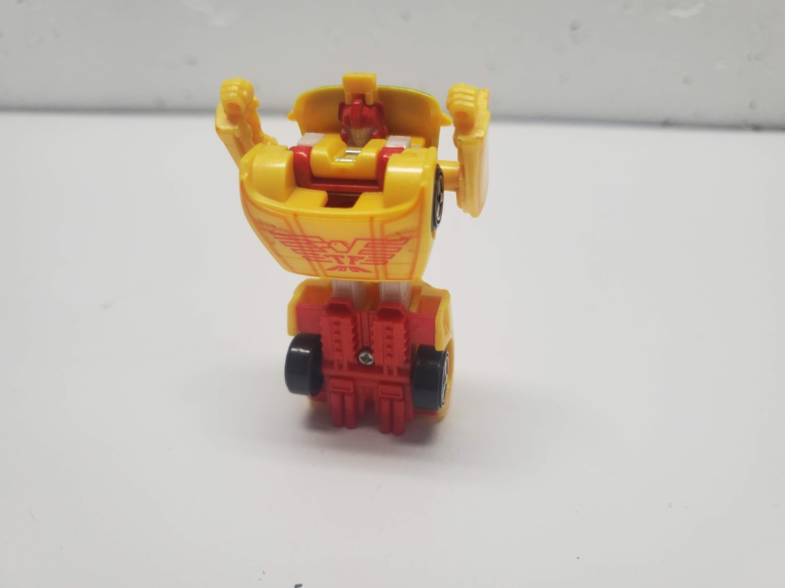 Transformers RiD 2001 R.E.V. missing gun good condition