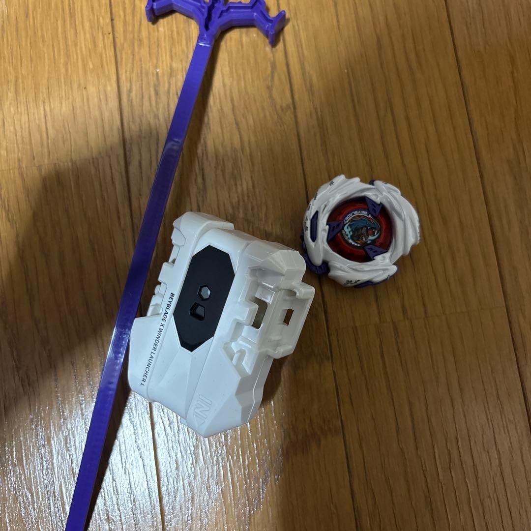 Beyblade Meteor Dragoon Blade and Launcher