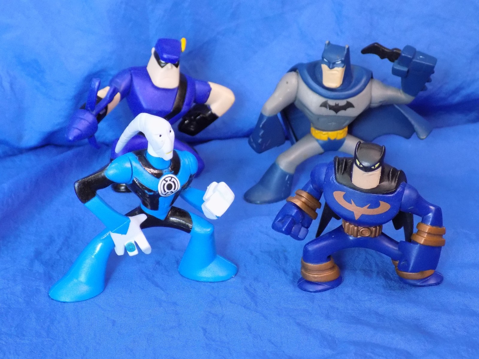 DC Universe Brave and Bold BATMAN BLUE BOWMAN SAINT WALKER 4 Action Figures