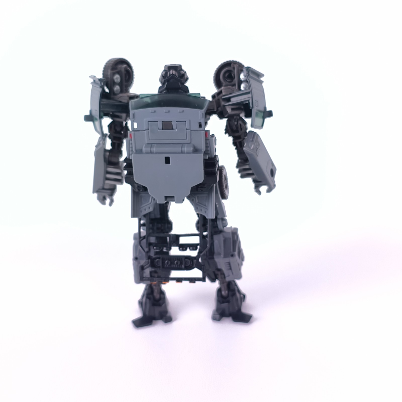 Transformers N.E.S.T. Autobot Ratchet Complete 96BB Studio Series Deluxe Class