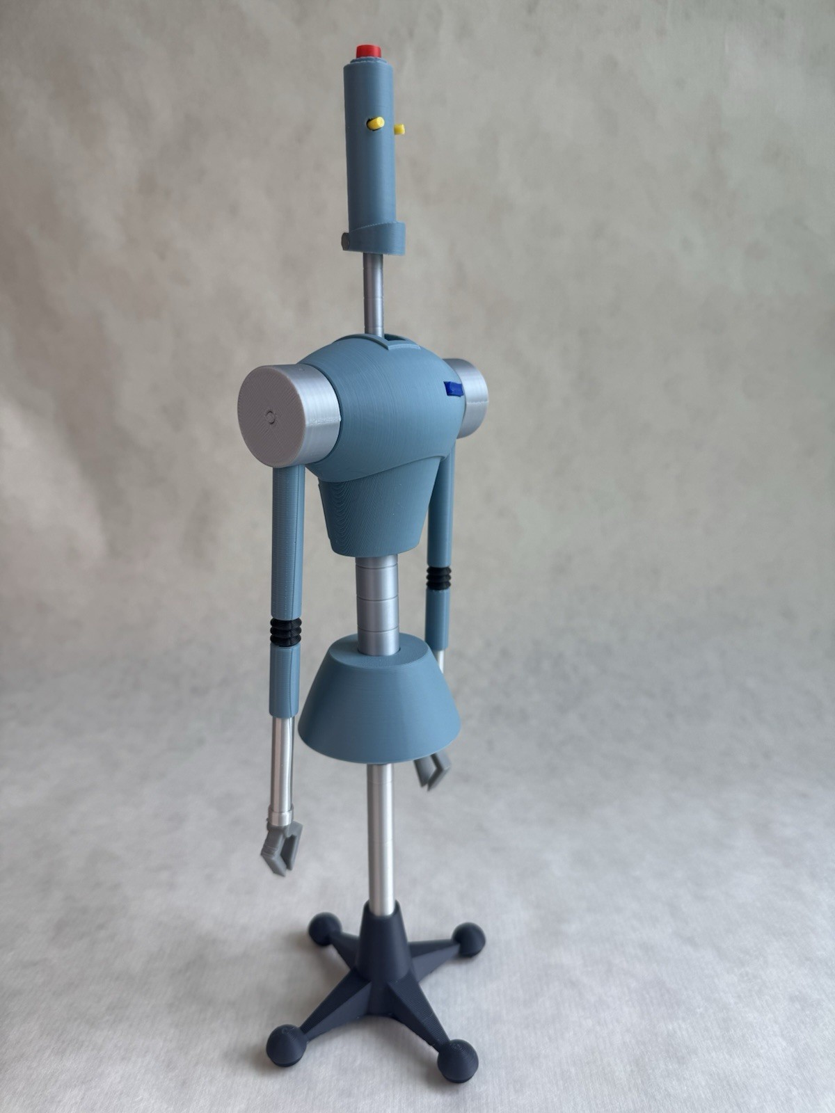 H.E.L.P.eR. 3D printed figures from The Venture Brothers – 10 inch and 14 inch!