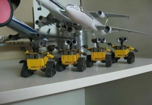 Wall-E Mini Robot Movable 2.5&Prime; Action Figure Party Toys Gift For Kids NEW PACK