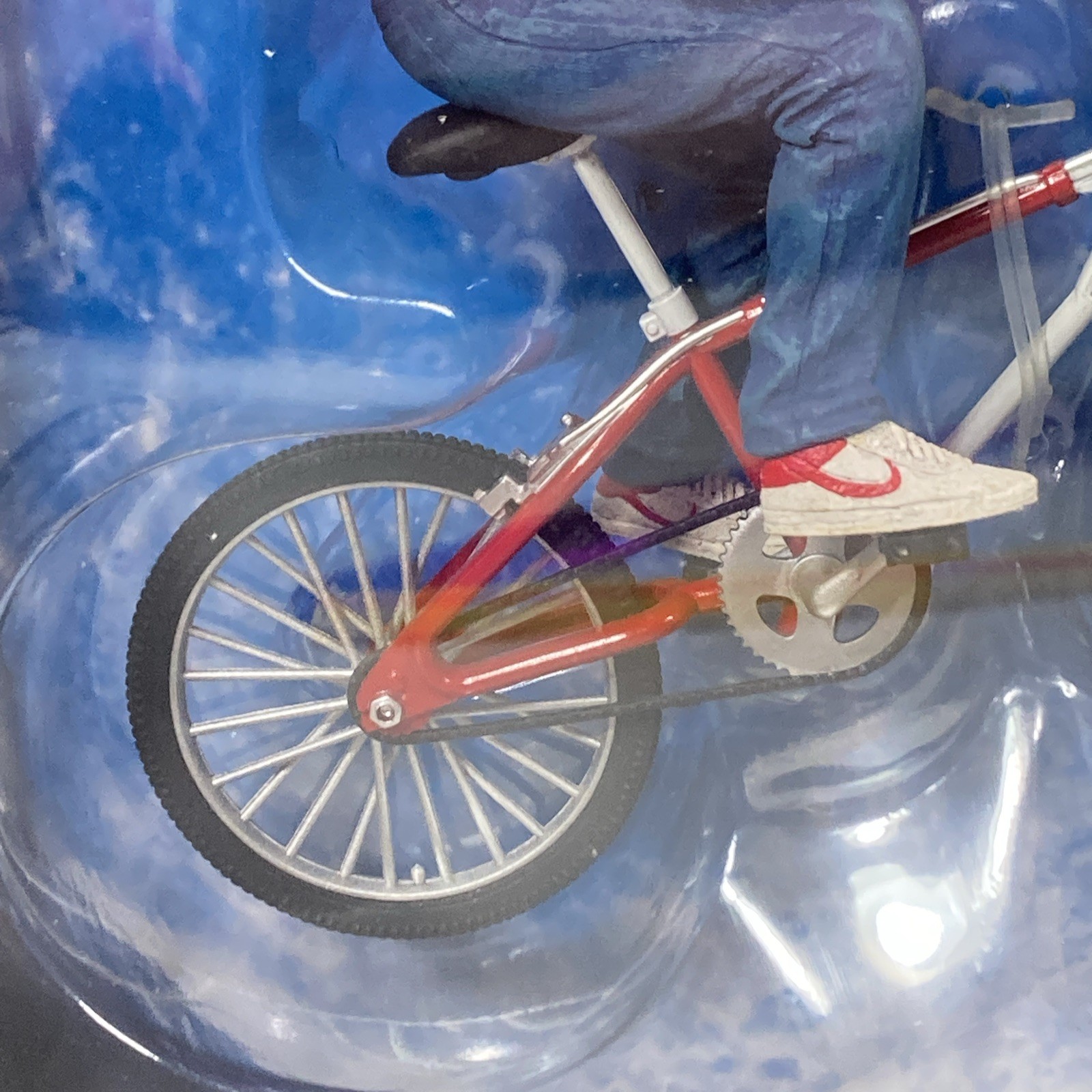 NECA E.T. The Extra-Terrestrial 40th Anniversary Elliott With Bicycle Figure set