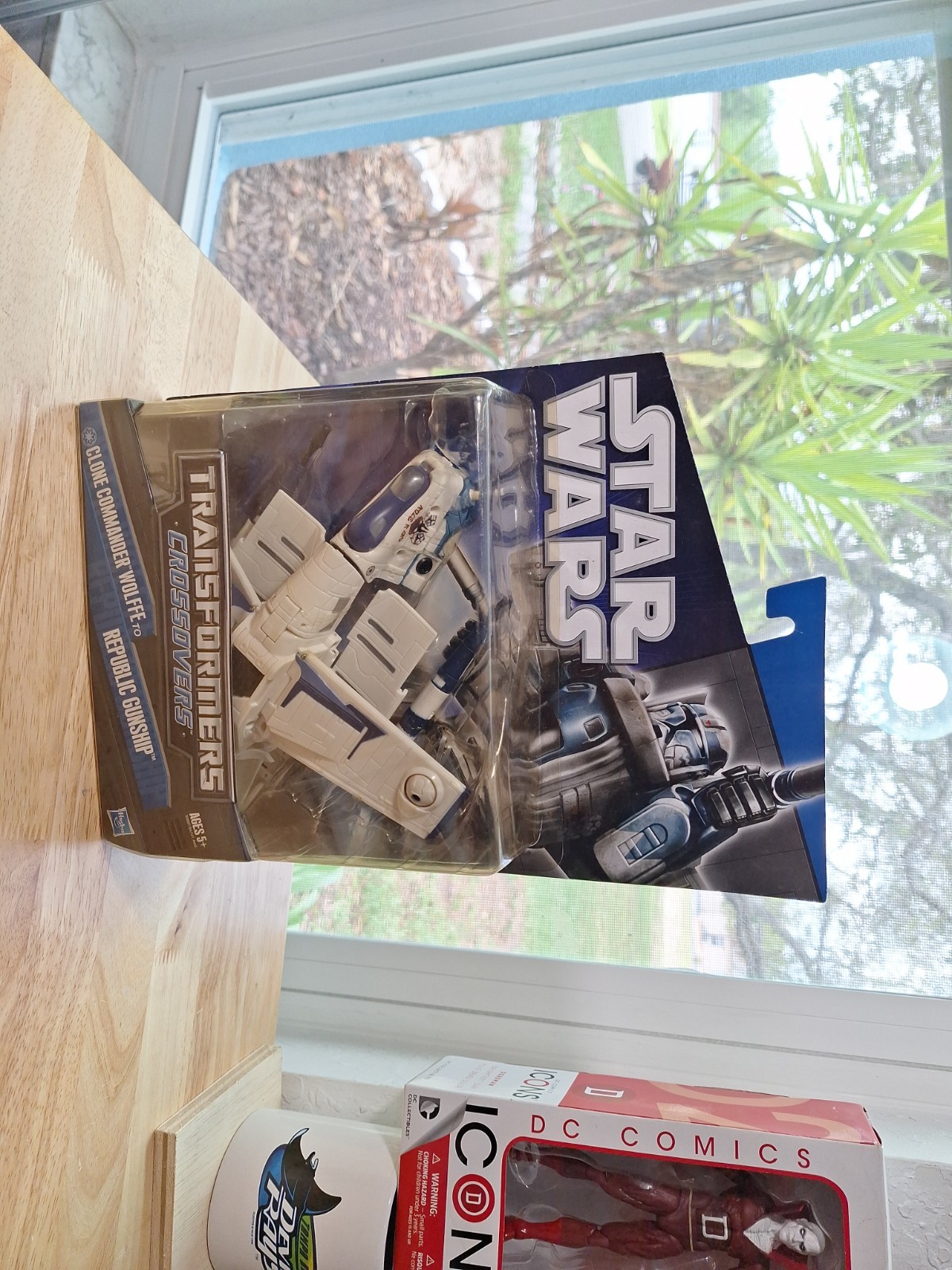 Star Wars Crossovers Clone Commander Wolffe Republic Gunship Action Figure