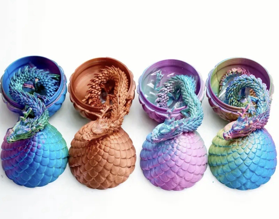 3D Printed Articulated Dragon in Egg