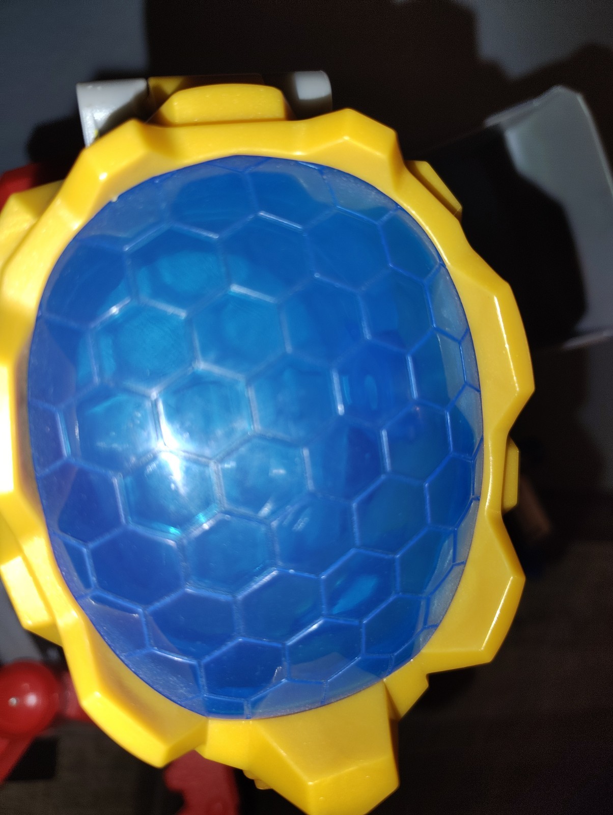 Treasure X Robots Gold Mega Treasure Bot Incomplete