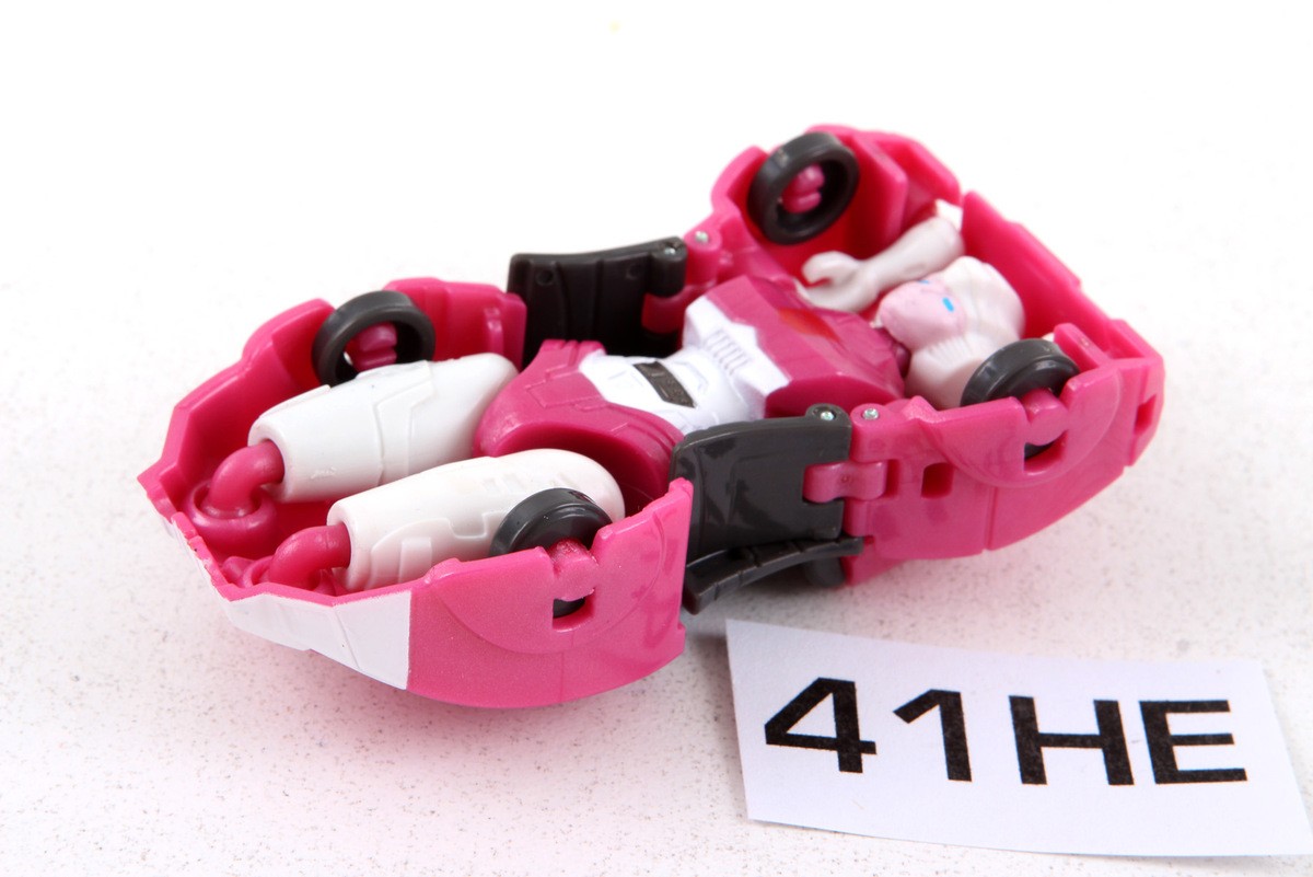 Transformers Authentics Bravo 5 Inchs Arcee 100% Complete