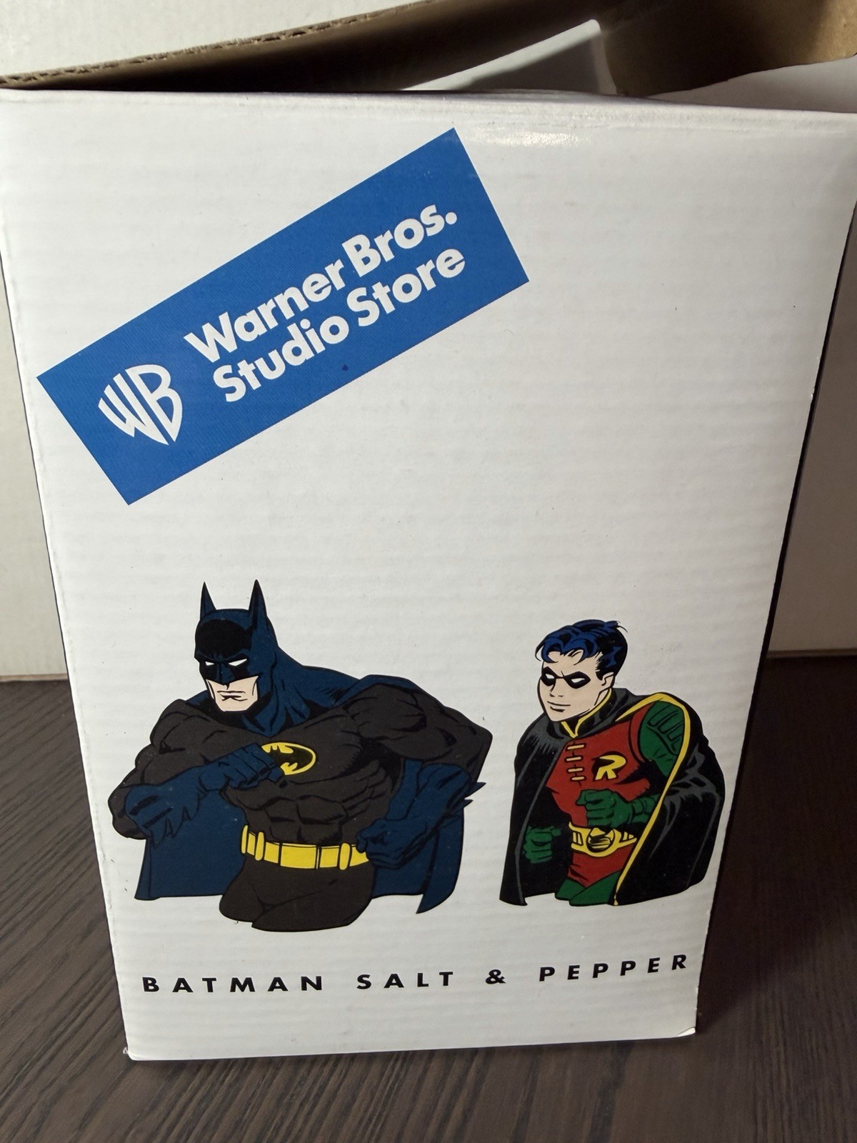 Warner Bros Studio Store Batman Salt & Pepper Shakers (See Photos)