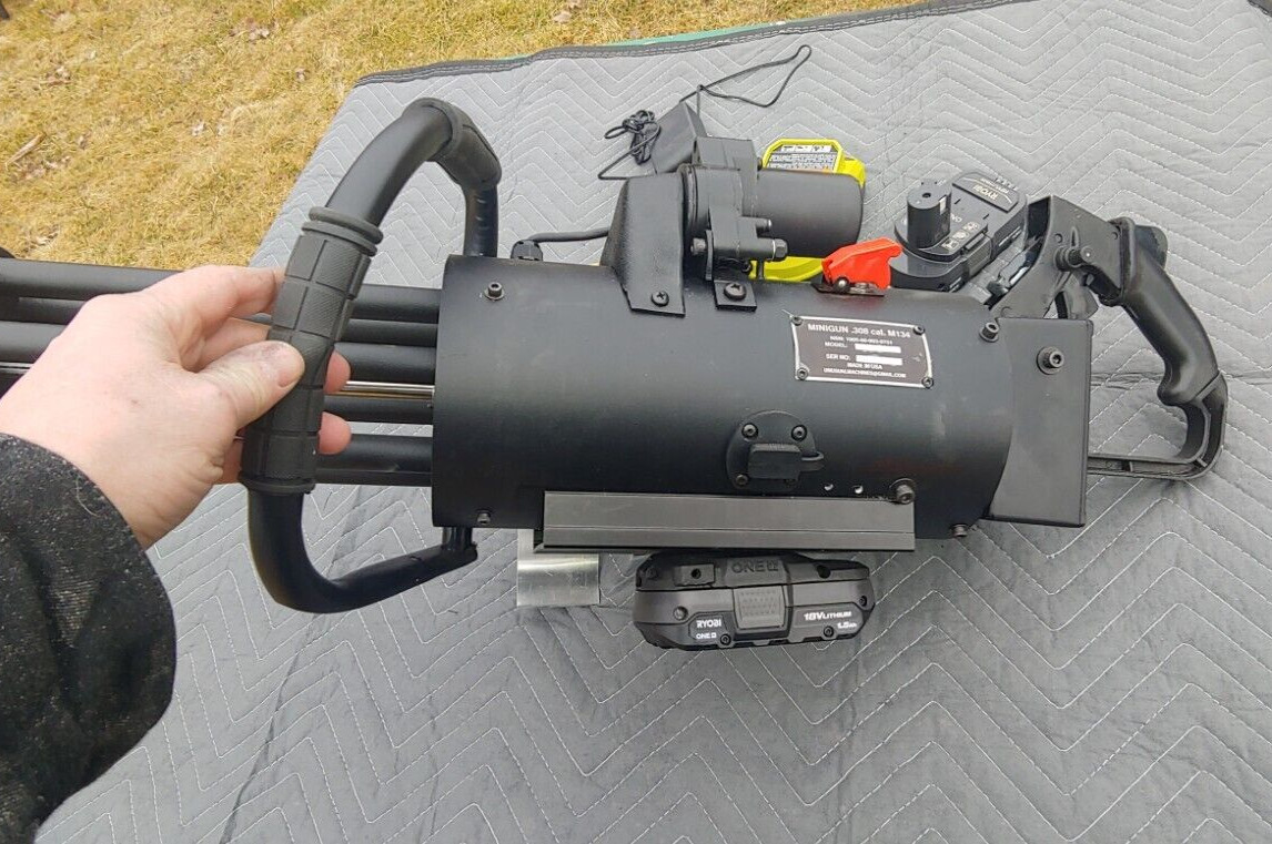 HAND HELD, 18V POWERED M134 Chaingun FANTASY Minigun