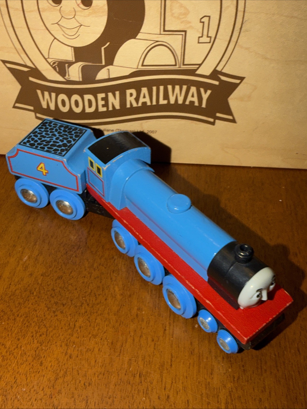 BRIO GORDON ! THOMAS FRIENDS TRAIN WOODEN RAILWAY 1996/1997 BLUE #4