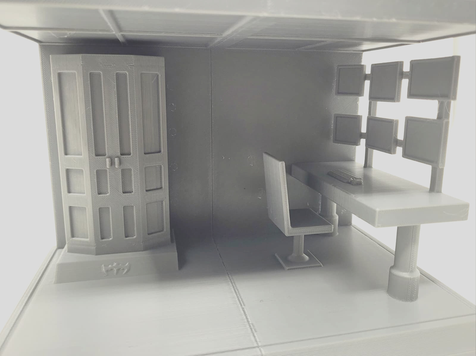3D Printed Batcave Control Center & Diorama – 1:18 Scale (For 4&Prime; Action Figures)