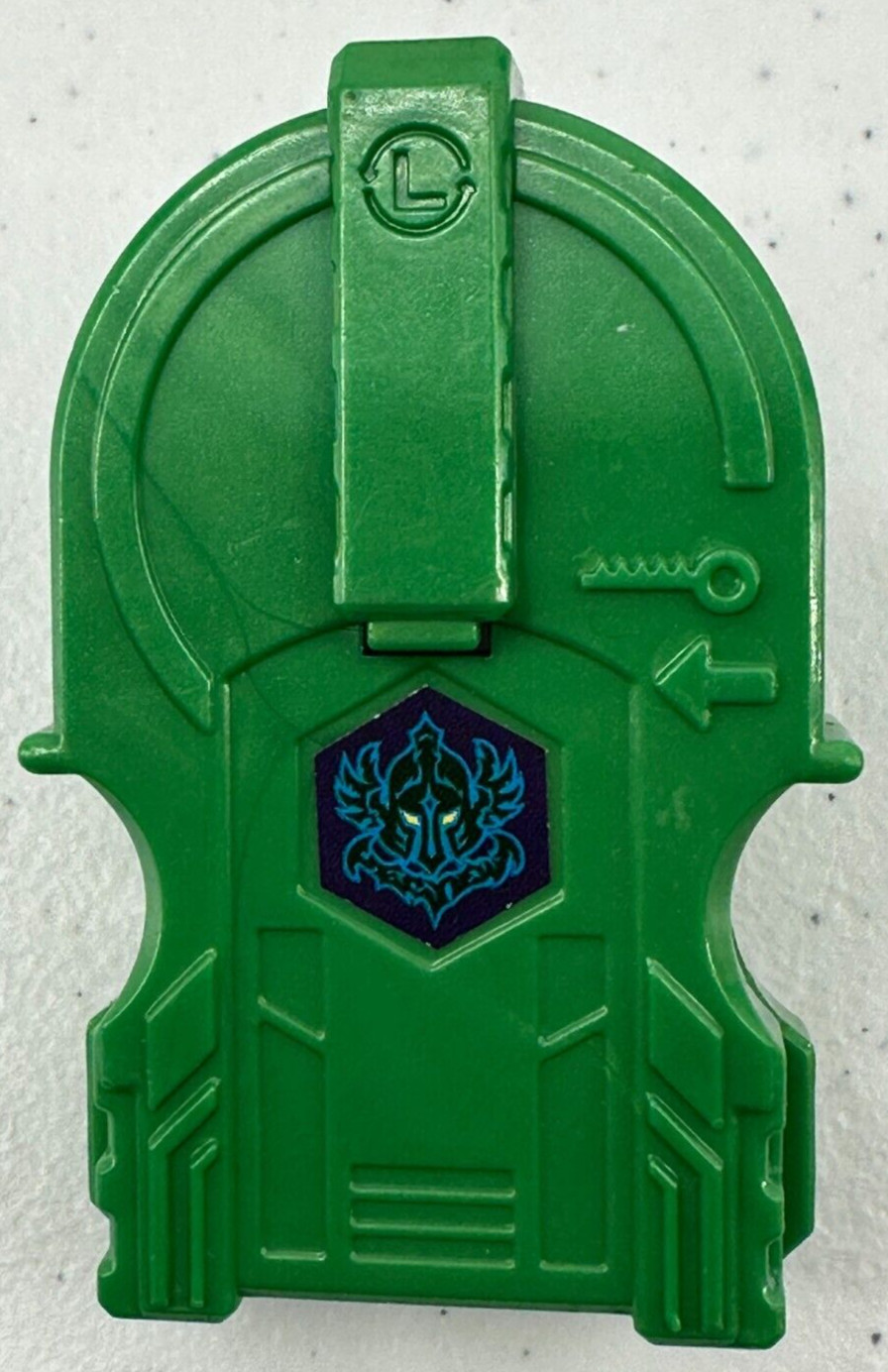 TOMY Hasbro Beyblade Metal Fury 2010 Green Plastic Left Spin Launcher