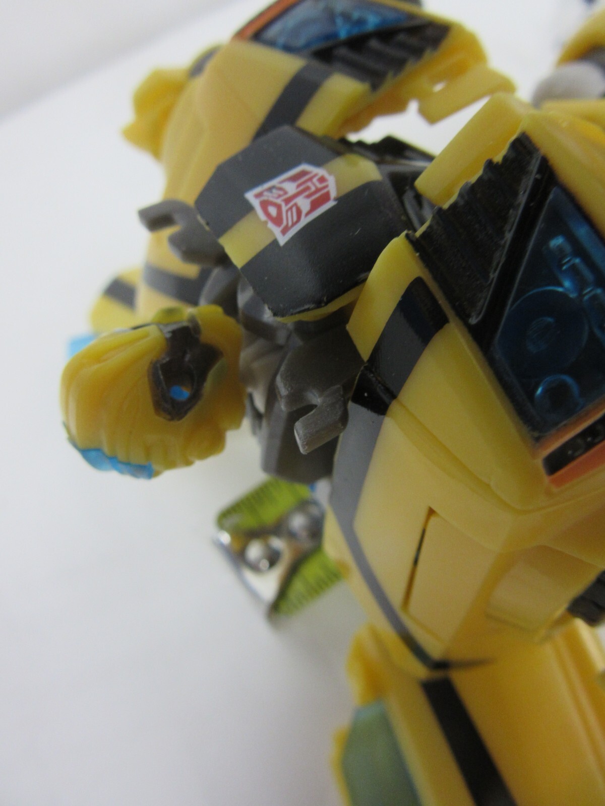 Transformers Prime Bumblebee Deluxe 1st Edition action figure