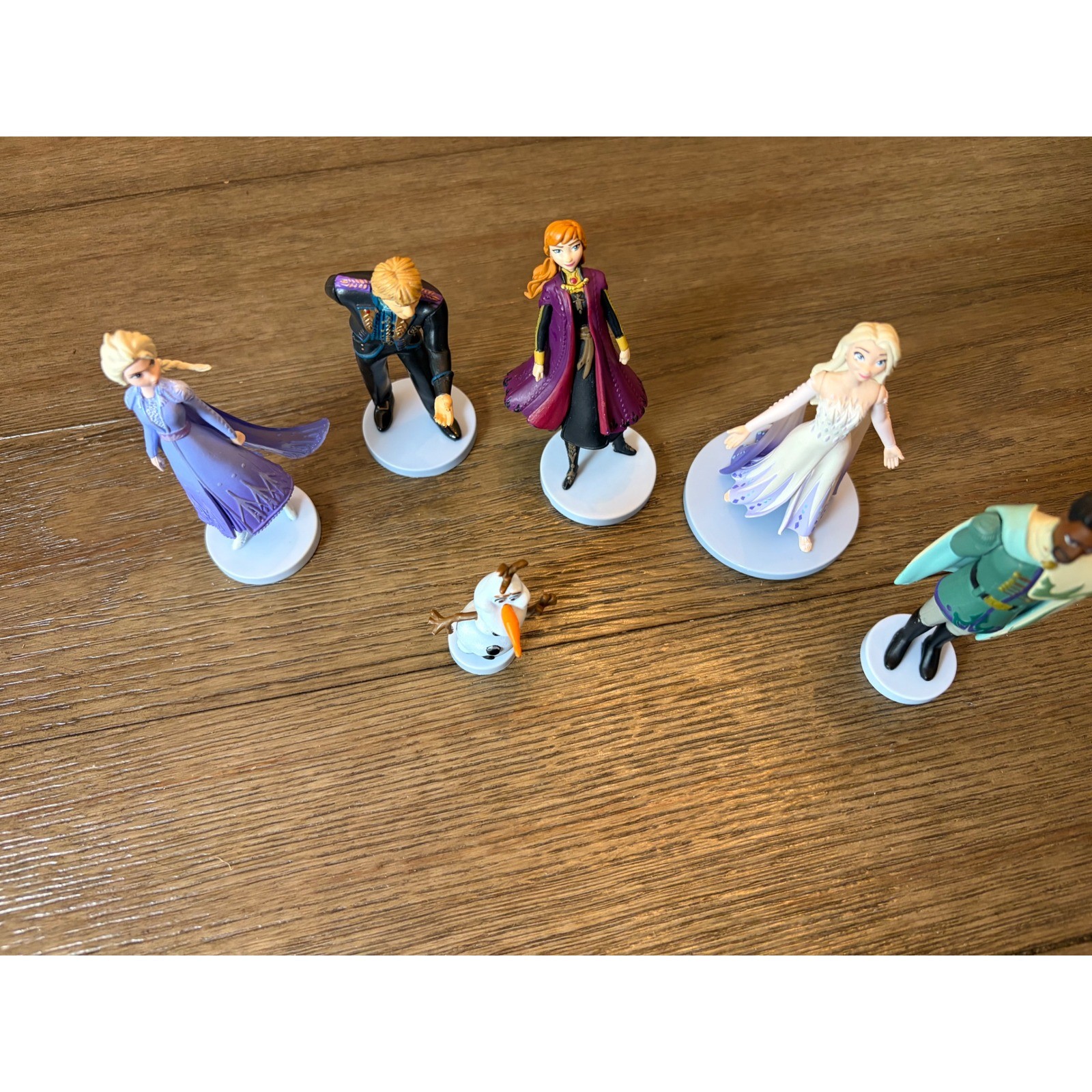 Disney Frozen 2 Figurine Set Kids 4 Inch Elsa Anna Olaf Kristoff Mattias 6pc