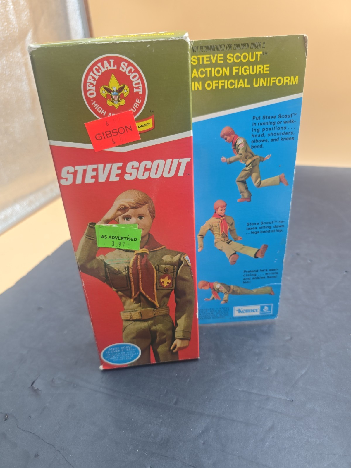 HTF 1974 Kenner STEVE SCOUT Action Figure Never Removed From Box Vtg 1974
