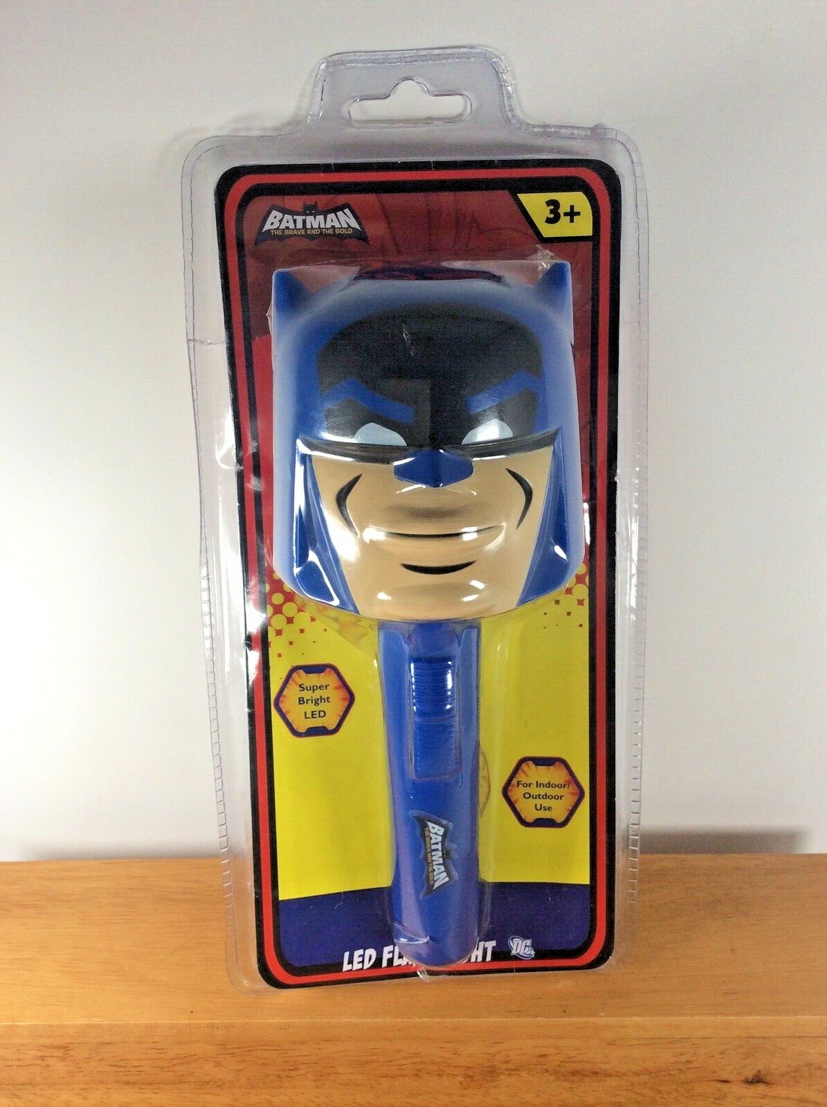 2014 SAKAR Batman DC Comics Bright LED Flashlight Indoor/Outdoor Use Age 3+
