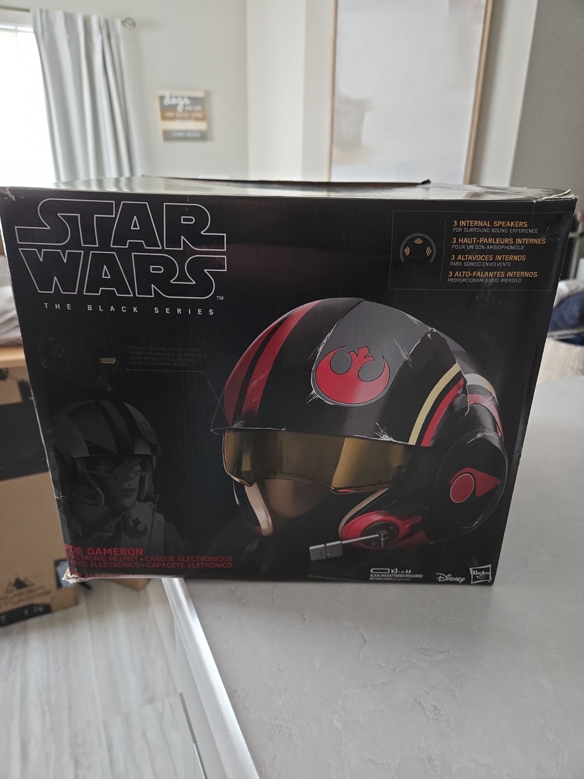 Star Wars Black Series Poe Dameron Electronic X-Wing Helmet