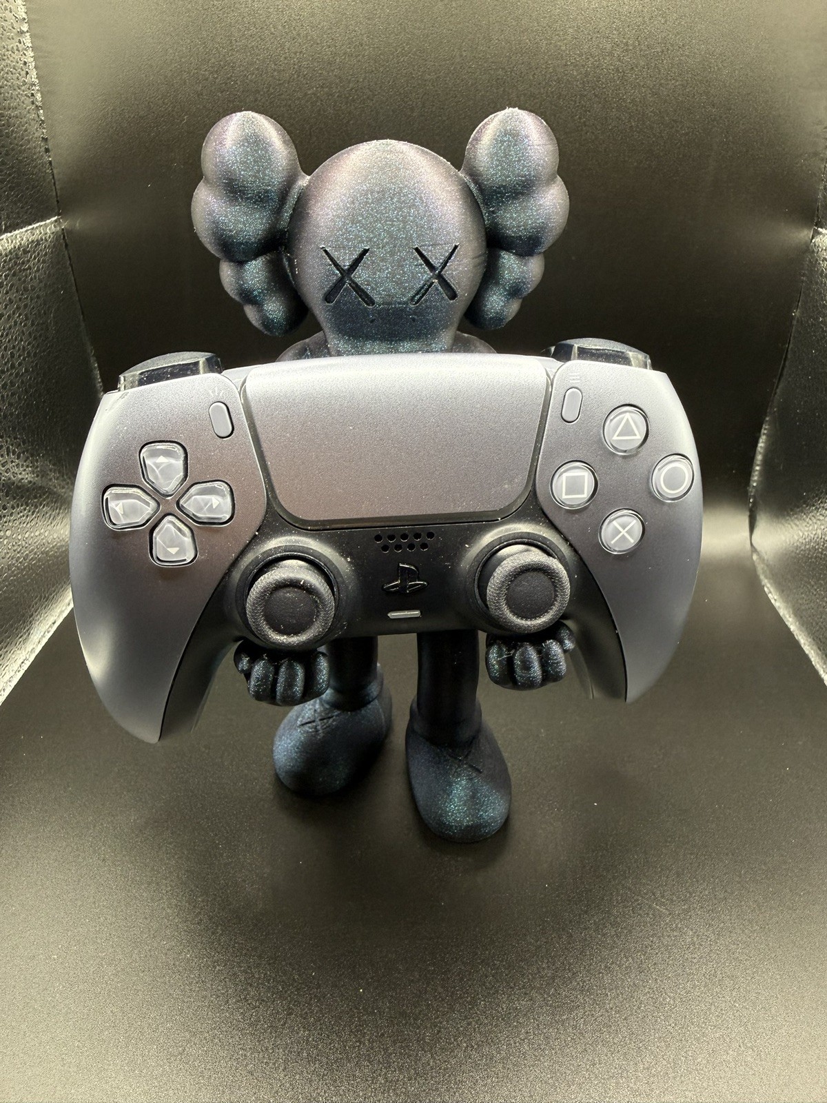 Kaws Xbox/PS5 Controller Holder (3d Printed)