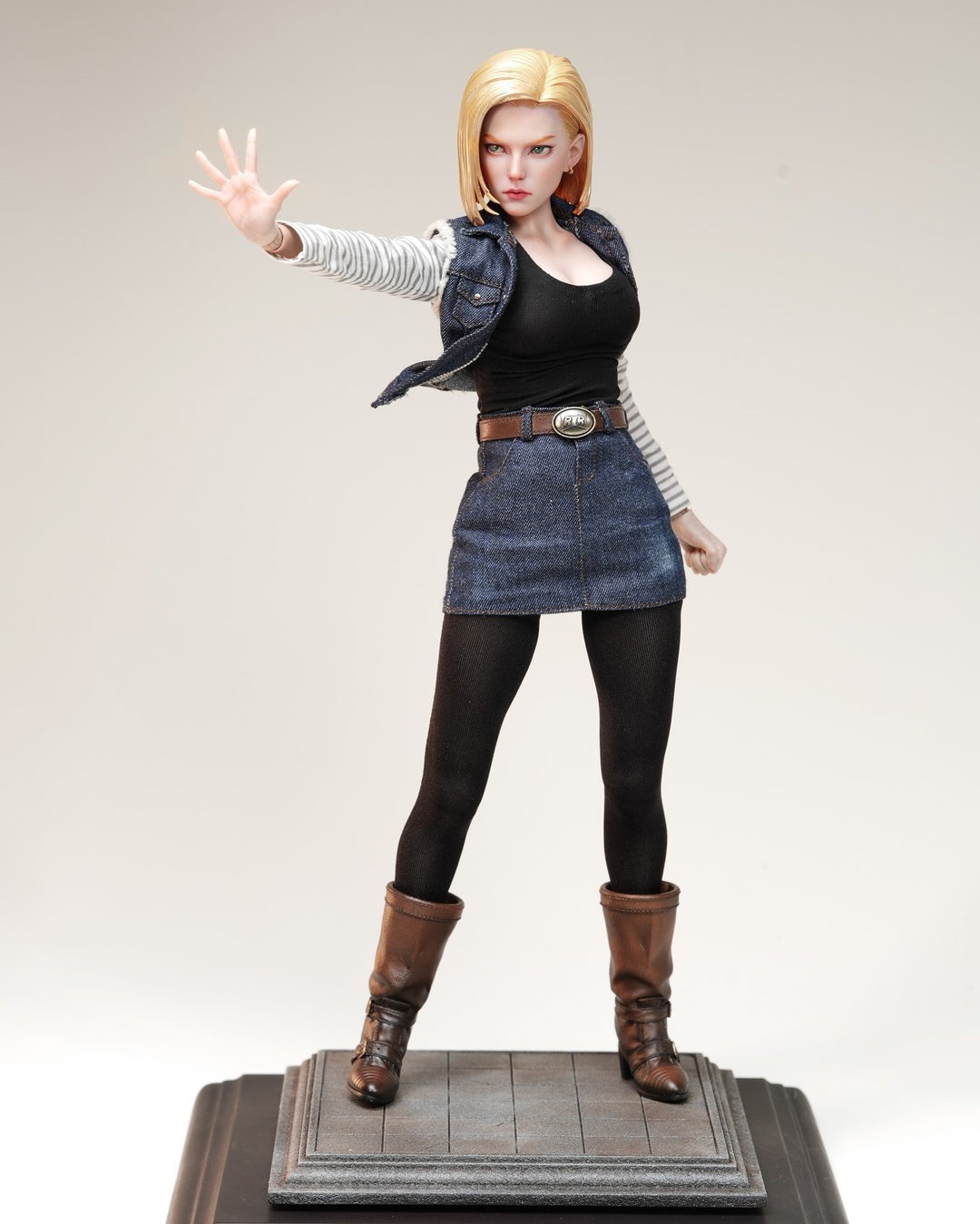 ARTISAN Studio 1/6 Dragon Ball Android 18 Collectible Action Figure POR. TOYS.