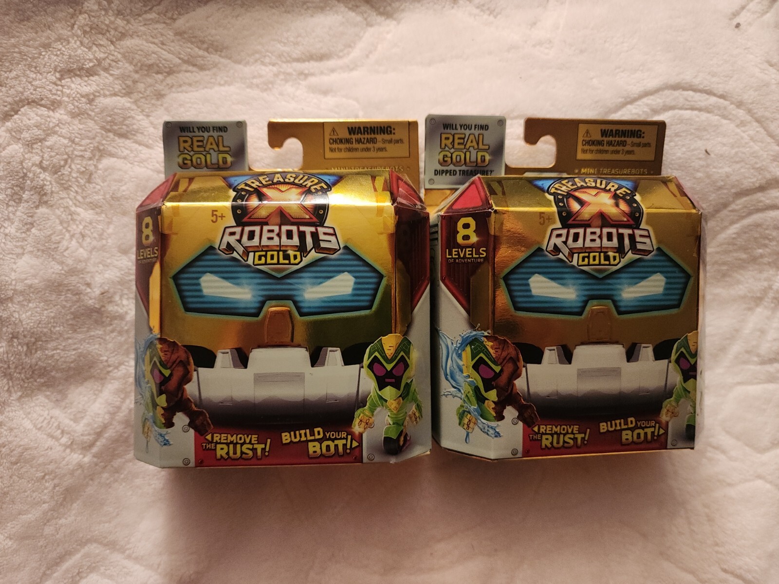 Treasure X Robots Gold Mini Treasure Bots 8 Levels of Adventure (lLot of 2)