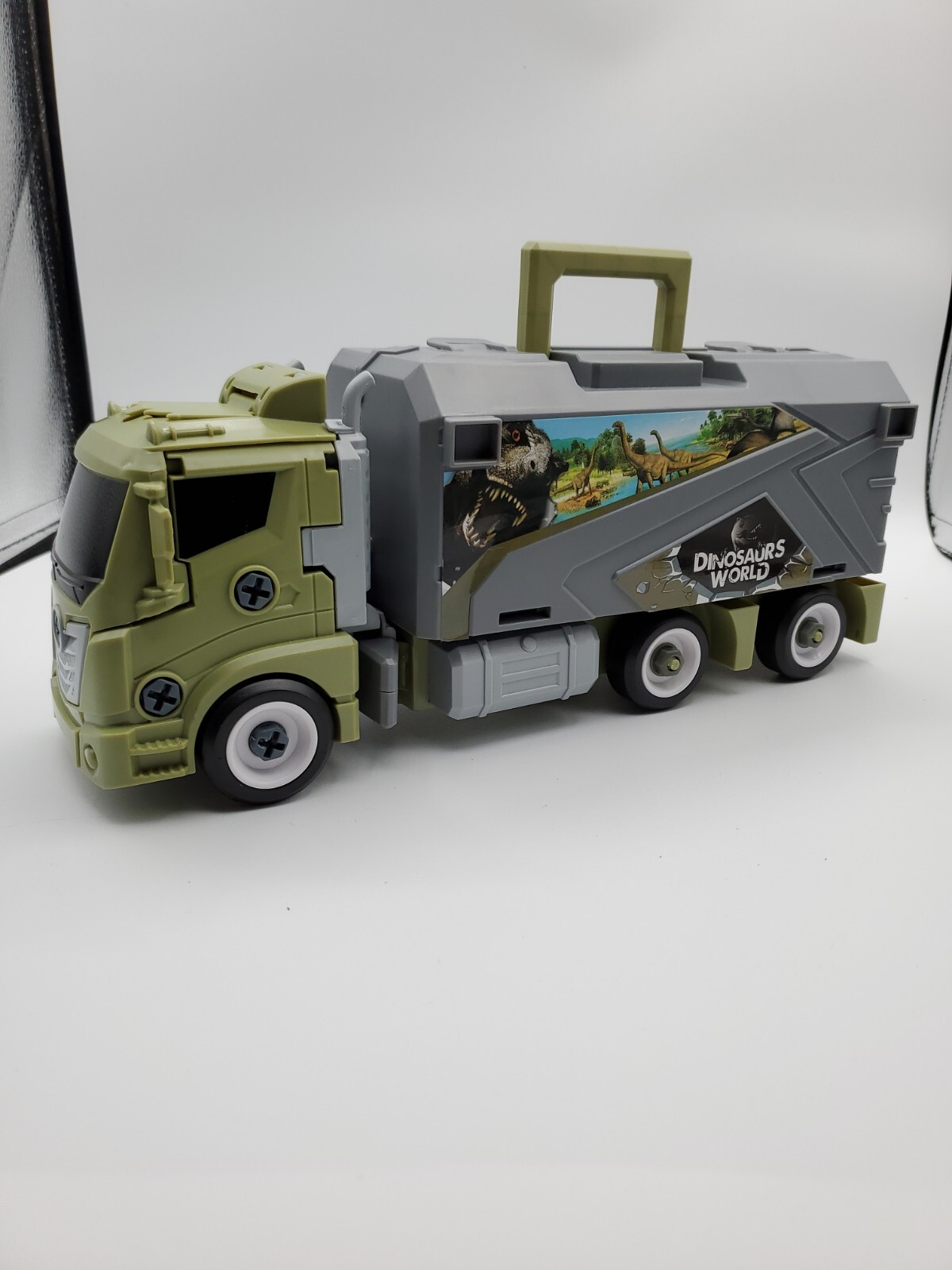 Dinosaurs World Big Playset Storage Truck 12 Dinos Many Landscape Items NEW