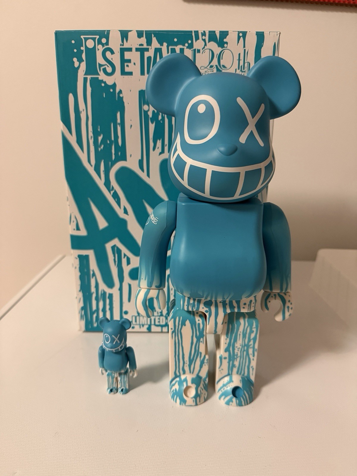 Andre Saraiva X Bearbrick 400% & 100 Isetan 120th Anniversary Figures Mr. Andre