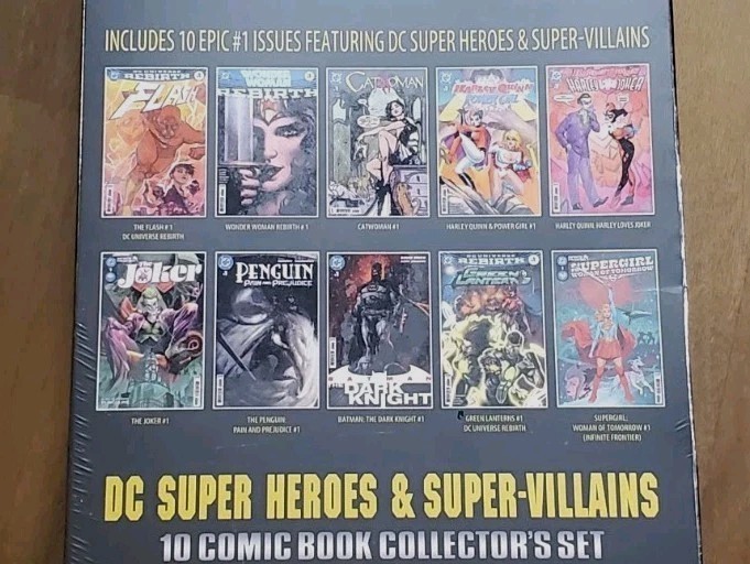 DC Comic Heroic Vault Super Heroes &Super-Villains 10 Comic Book Collector&rsquo;s Set