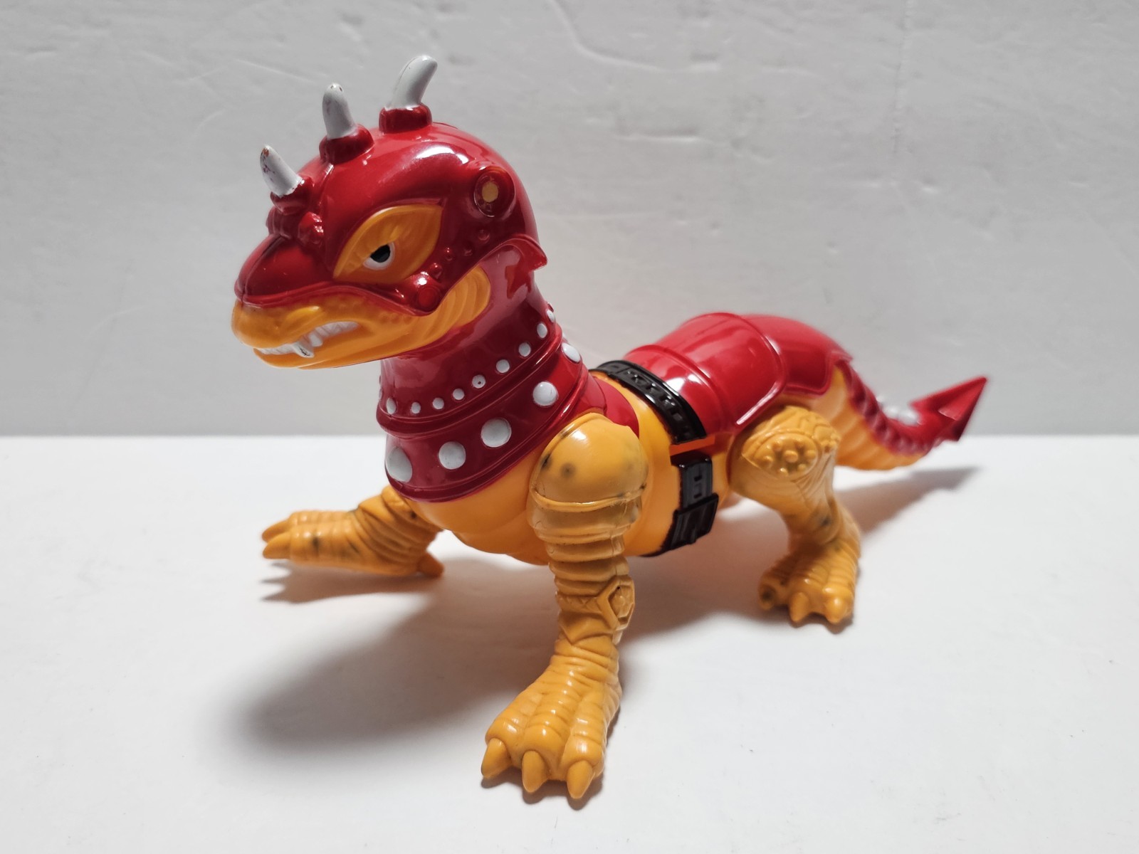 Vintage 1983 Galaxy Fighter Pegasaurus Galaxy Fighters Warriors He-man KO