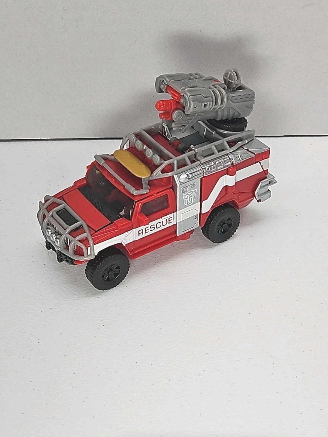 Transformers Specialist Ratchet Action Figure Complete! DOTM Rescue Ratchet