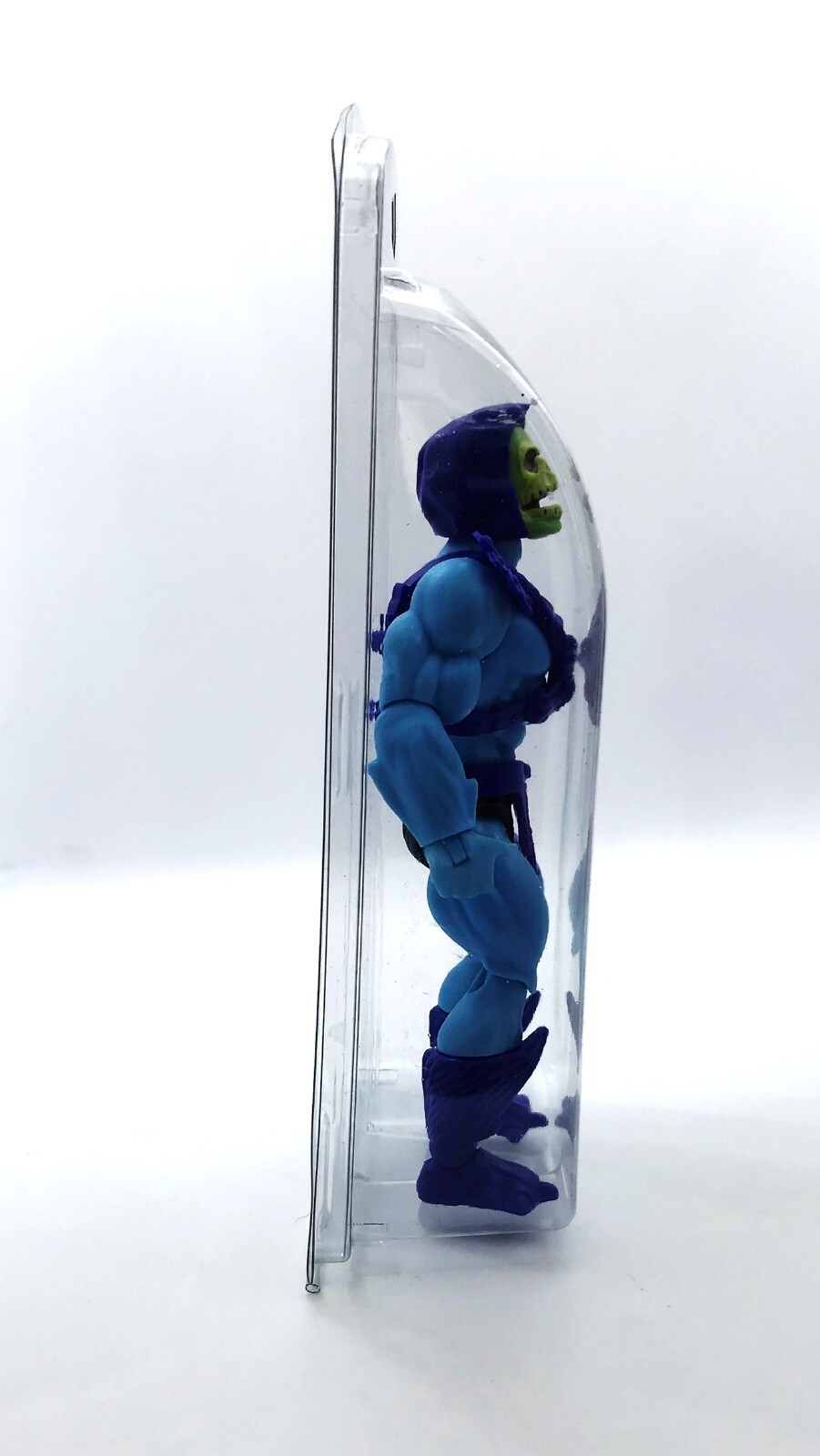 Small Medium Large curved clamshell action figure display cases GI Joe Star Wars