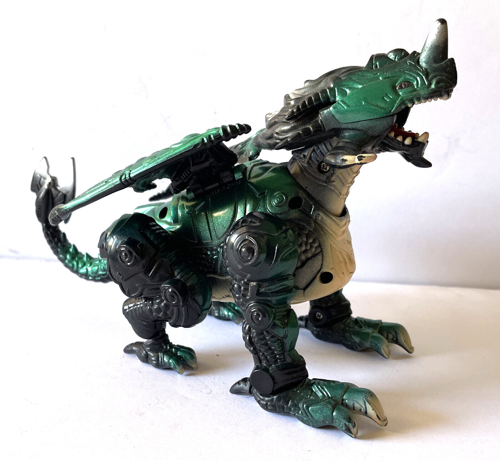 Berserker Dragon Action Figure Battery Operated Lights Up Works Great!