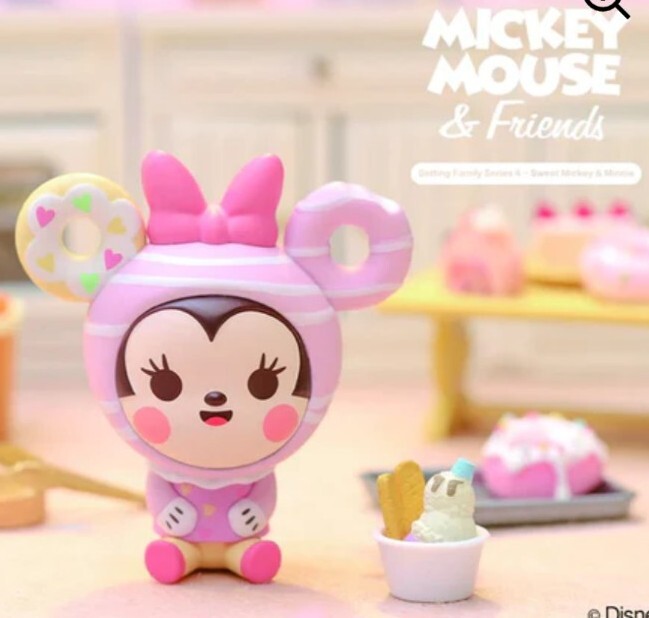 POP MART x Disney Sweet Mickey & Minnie Series DONUT MINNIE 🍩💗🐭 Figure NEW