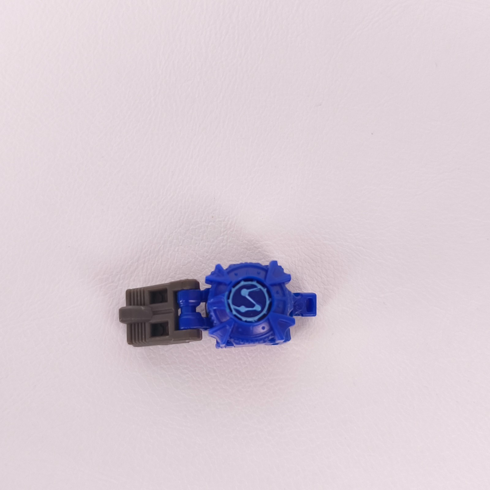 Transformers Vector Prime Complete POTP Prime Master Metalhawk