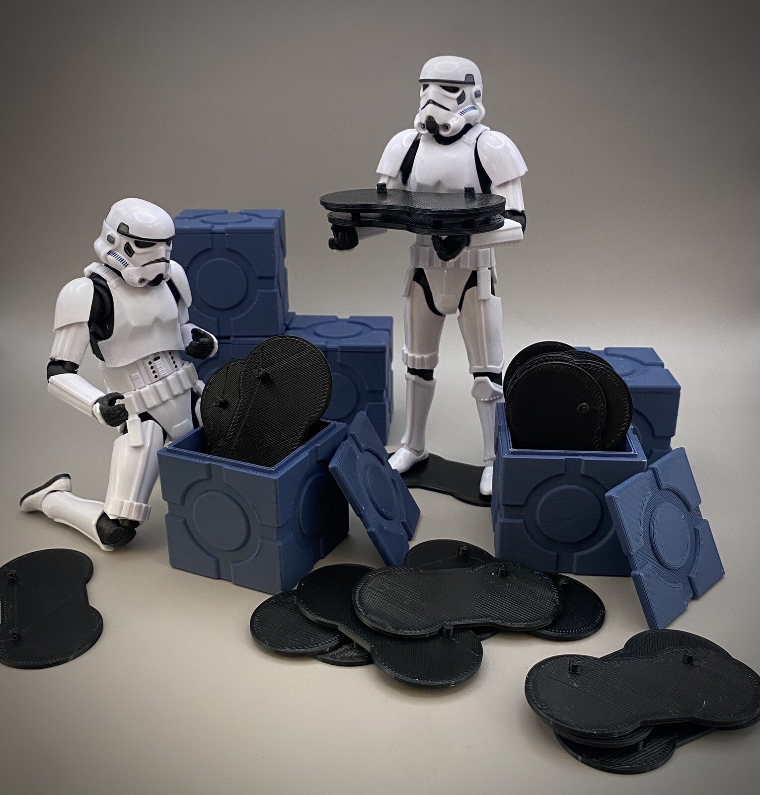 Double Peg 6 inch action figure stands! (qty 10 pieces)
