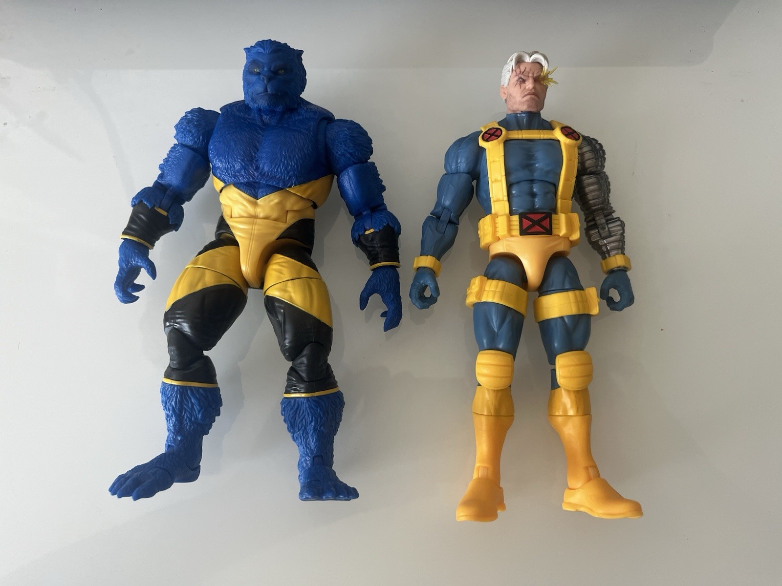 Marvel Legends X-Men Beast & Cable