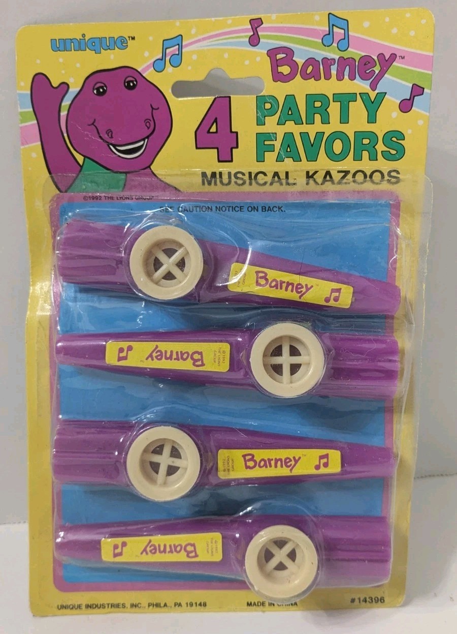 Barney Dinosaur Kazoo Party Favor Vintage 4 Pack 1992