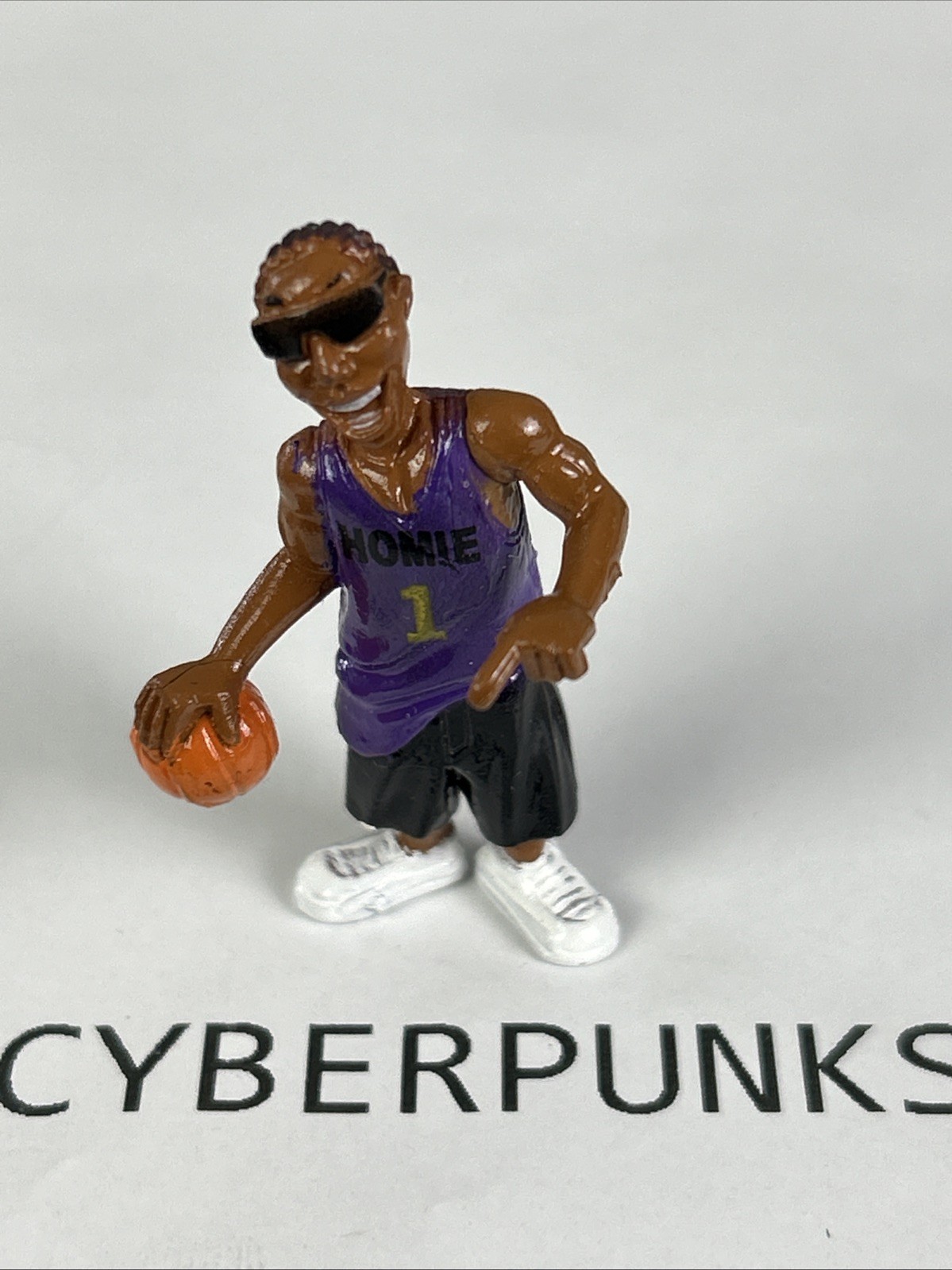Homies Series 6 “Gangsta Hoopa” Figure 1/32 Scale